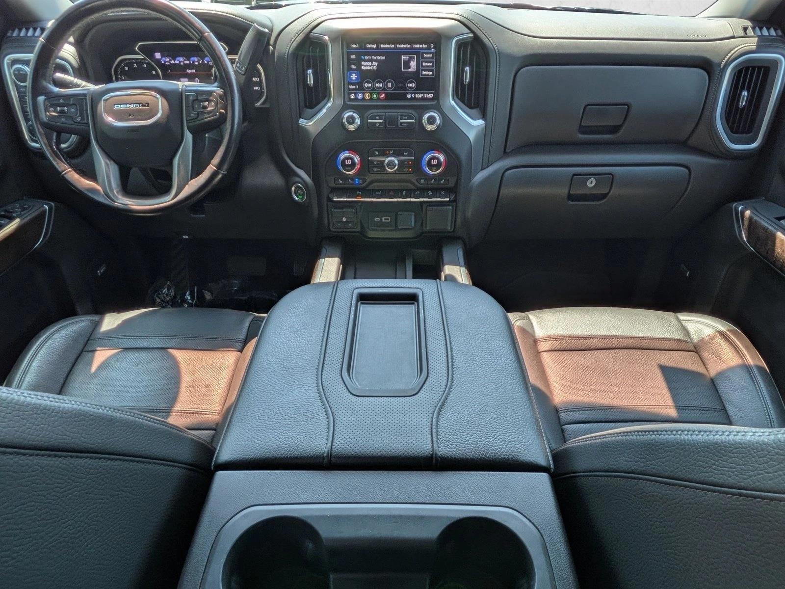 Used 2022 Onyx Black GMC Denali image 17