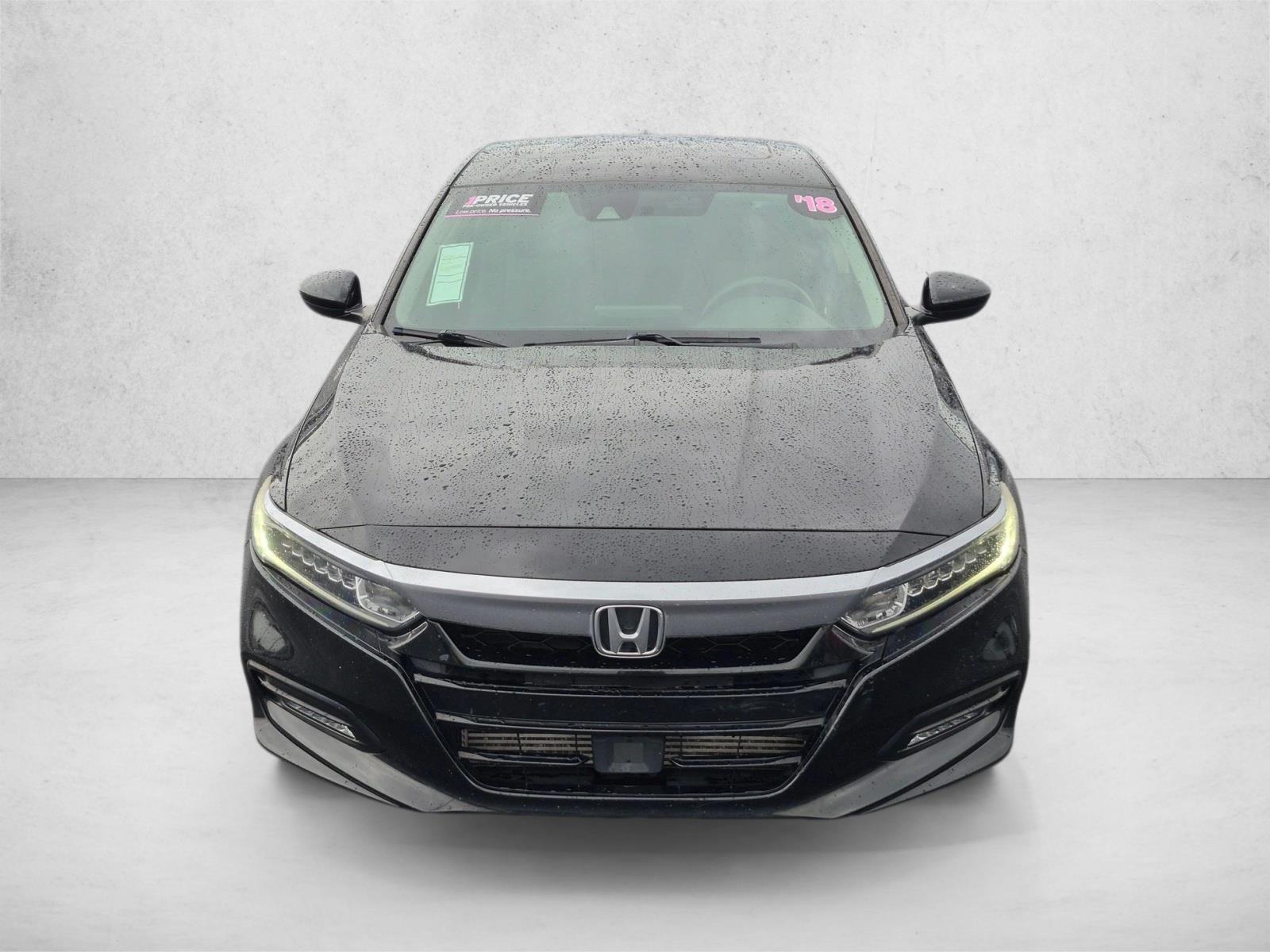 Used 2018  Honda EX 1.5T image 2