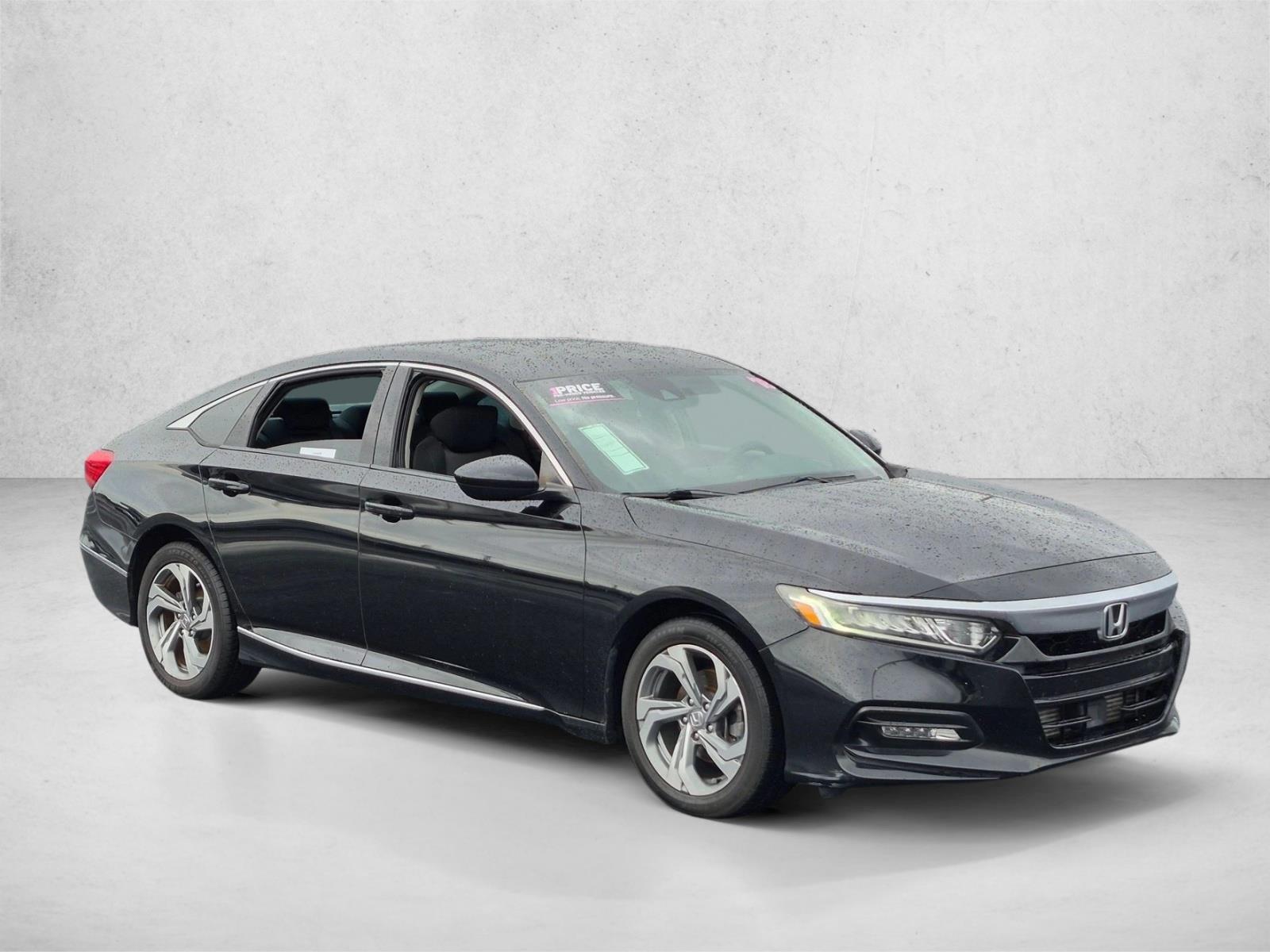 Used 2018  Honda EX 1.5T image 3