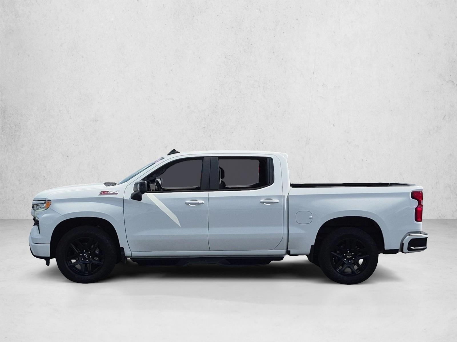 Used 2023 Summit White Chevrolet RST image 9
