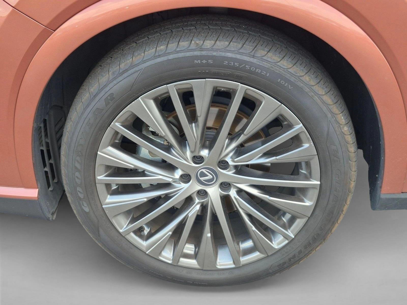 Used 2023 Copper Crest Lexus RX 350h Luxury image 10