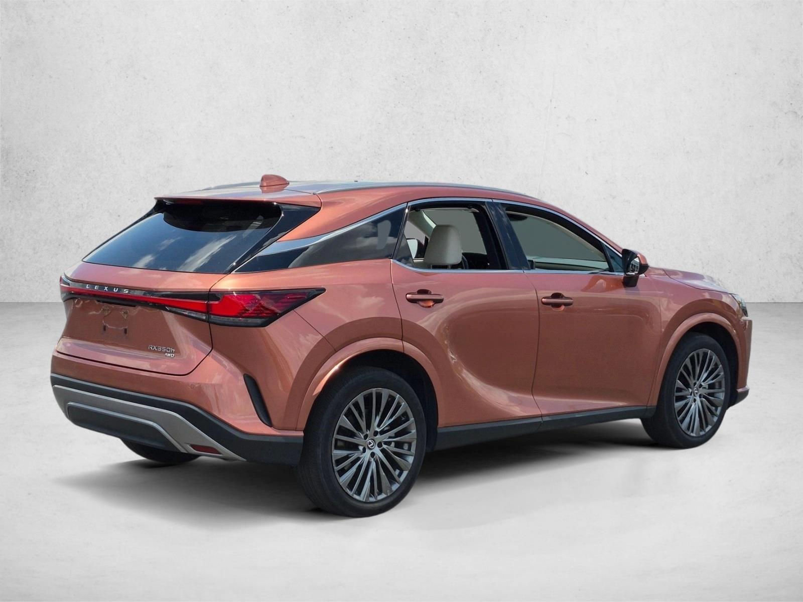 Used 2023 Copper Crest Lexus RX 350h Luxury image 5