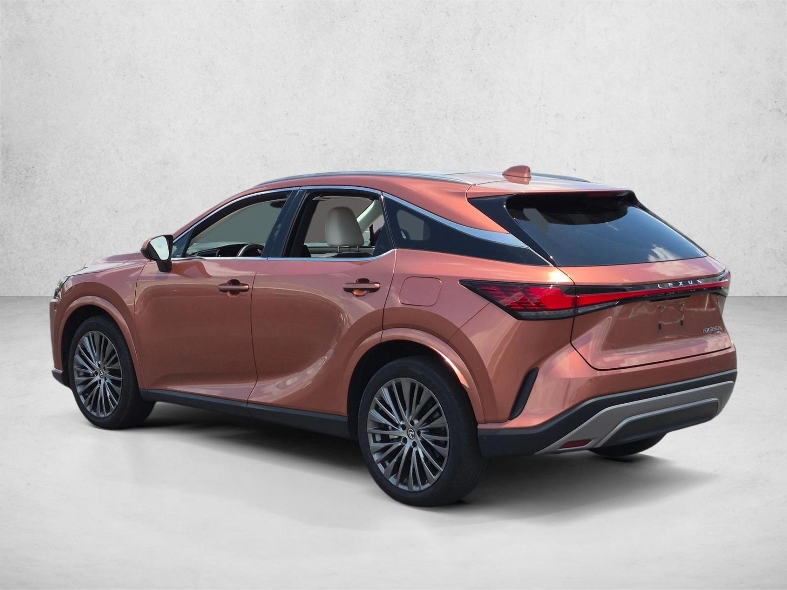 Used 2023 Copper Crest Lexus RX 350h Luxury image 7