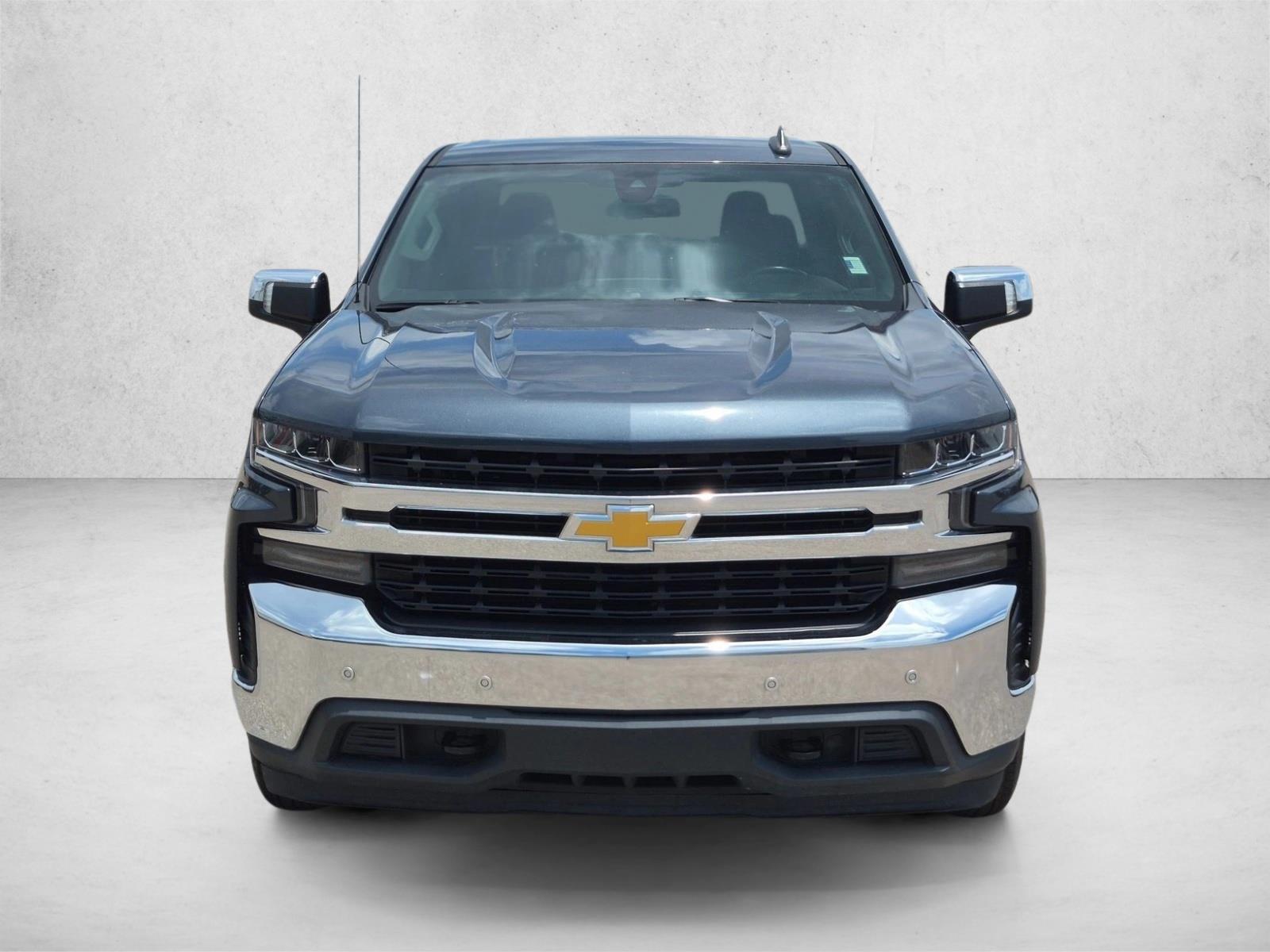 Used 2020 Shadow Gray Metallic Chevrolet LT image 2