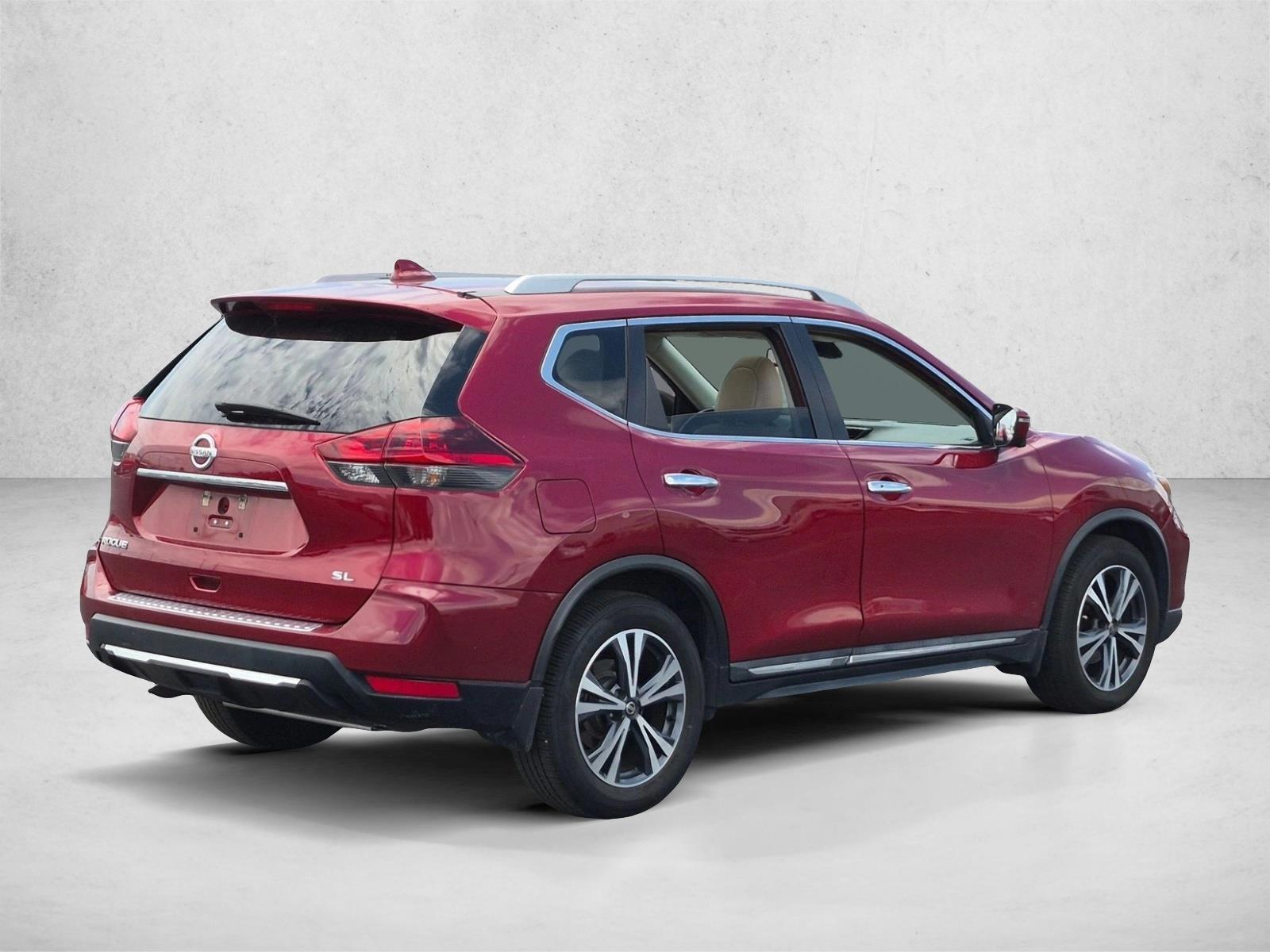 Used 2018 Scarlet Ember Nissan SL image 5