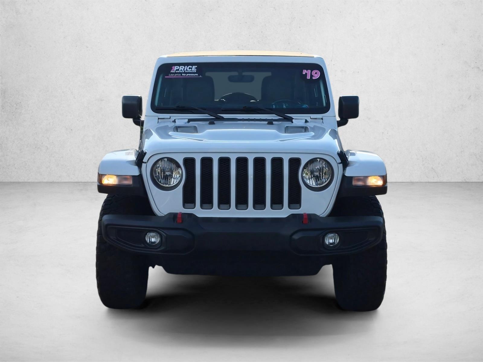 Used 2019 Bright White Clearcoat Jeep Rubicon image 2