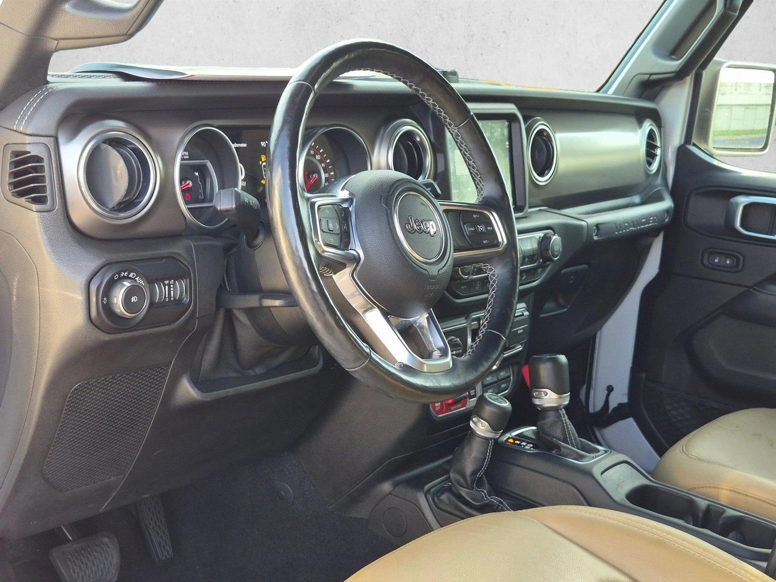 Used 2019 Bright White Clearcoat Jeep Rubicon image 9