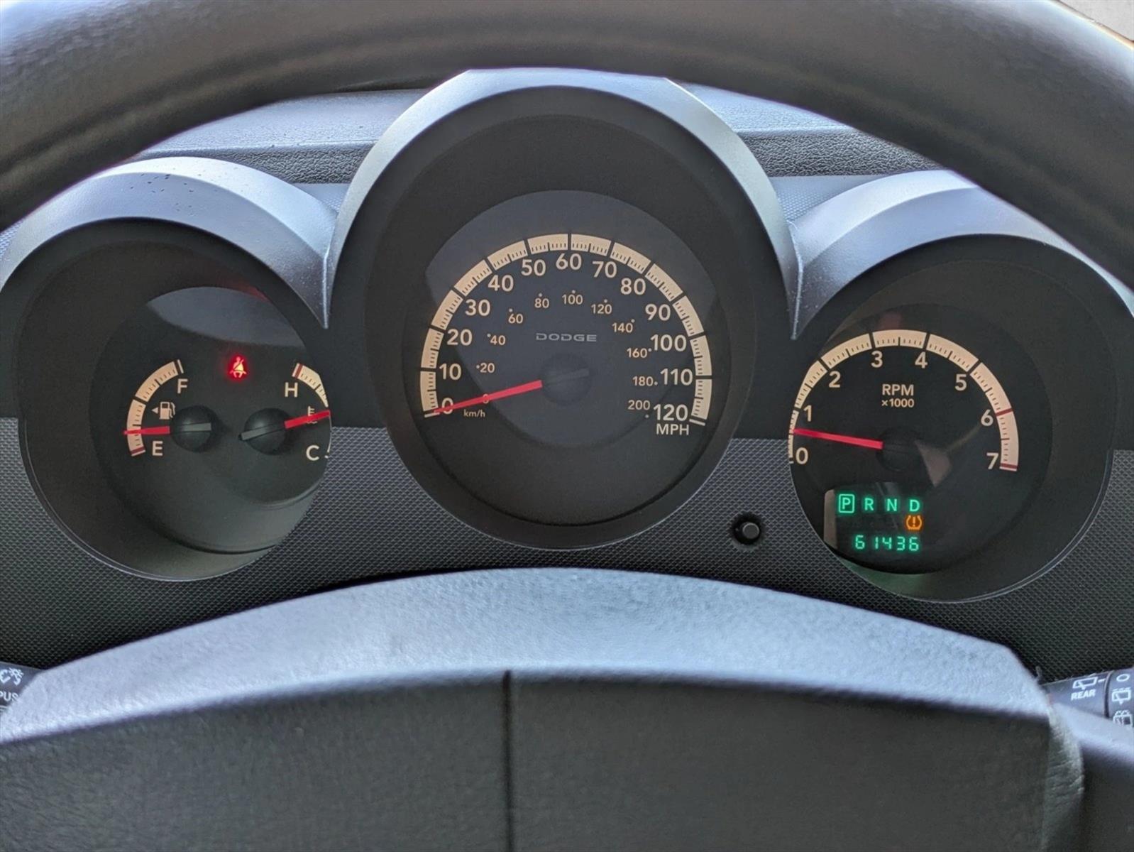 Used 2011 Bright Silver Metallic Dodge Heat image 6