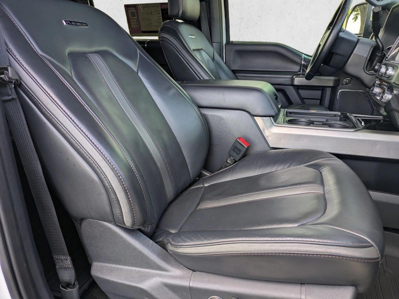 Used 2022 Star White Metallic Tri-Coat Ford Platinum image 19