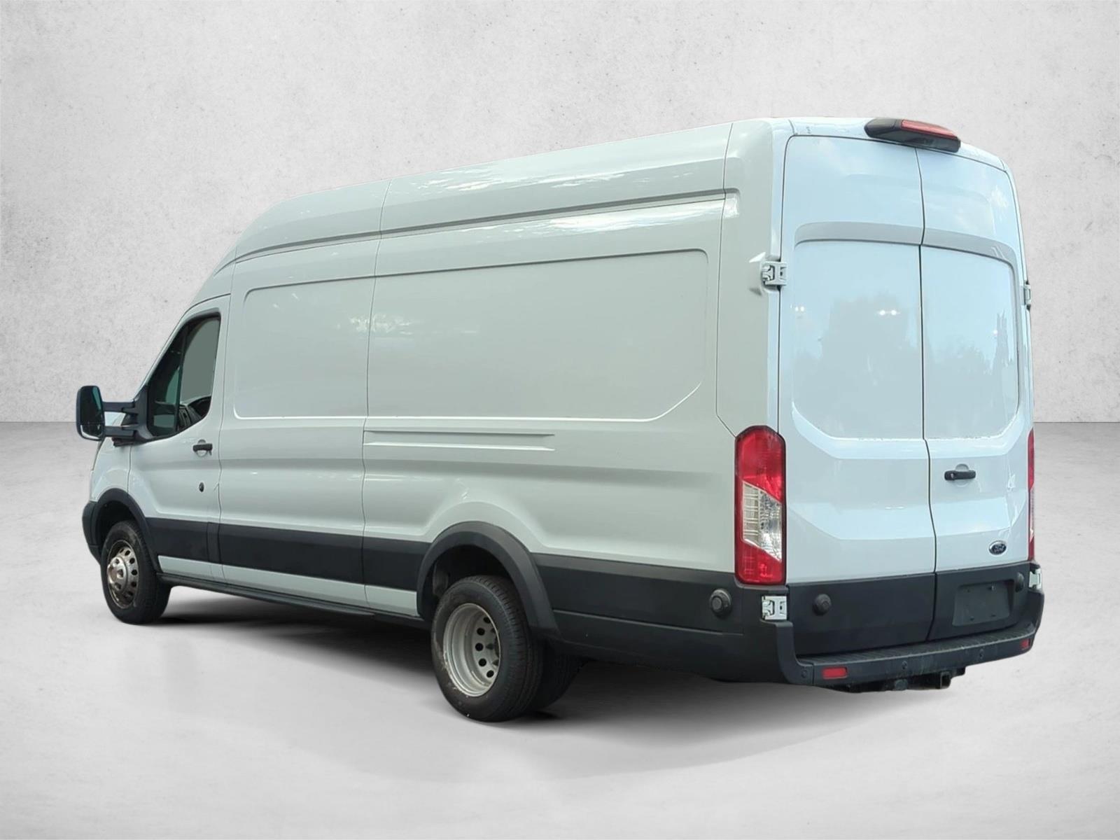 Used 2019 Oxford White Ford  image 7