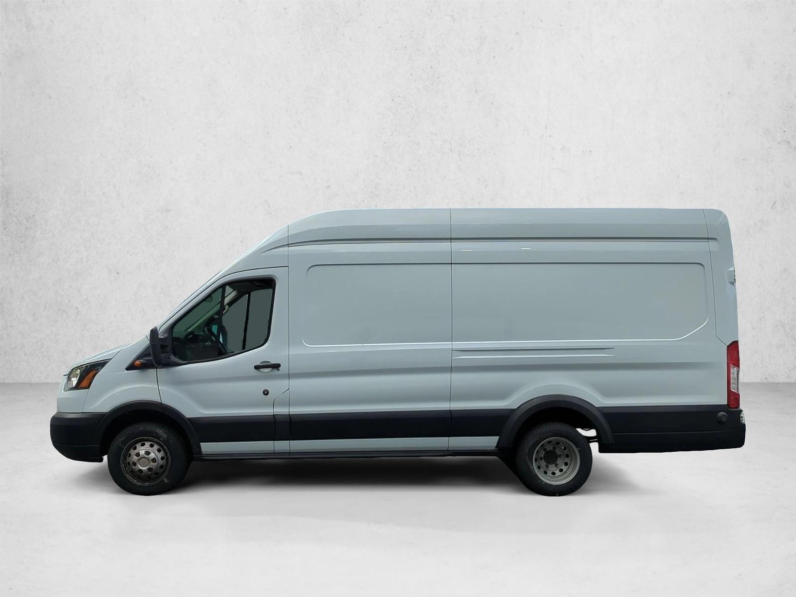 Used 2019 Oxford White Ford  image 8