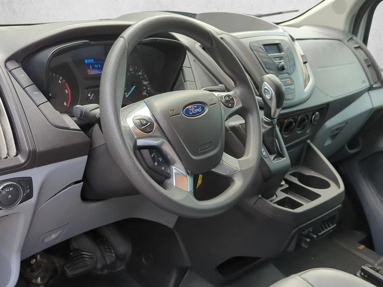 Used 2019 Oxford White Ford  image 9
