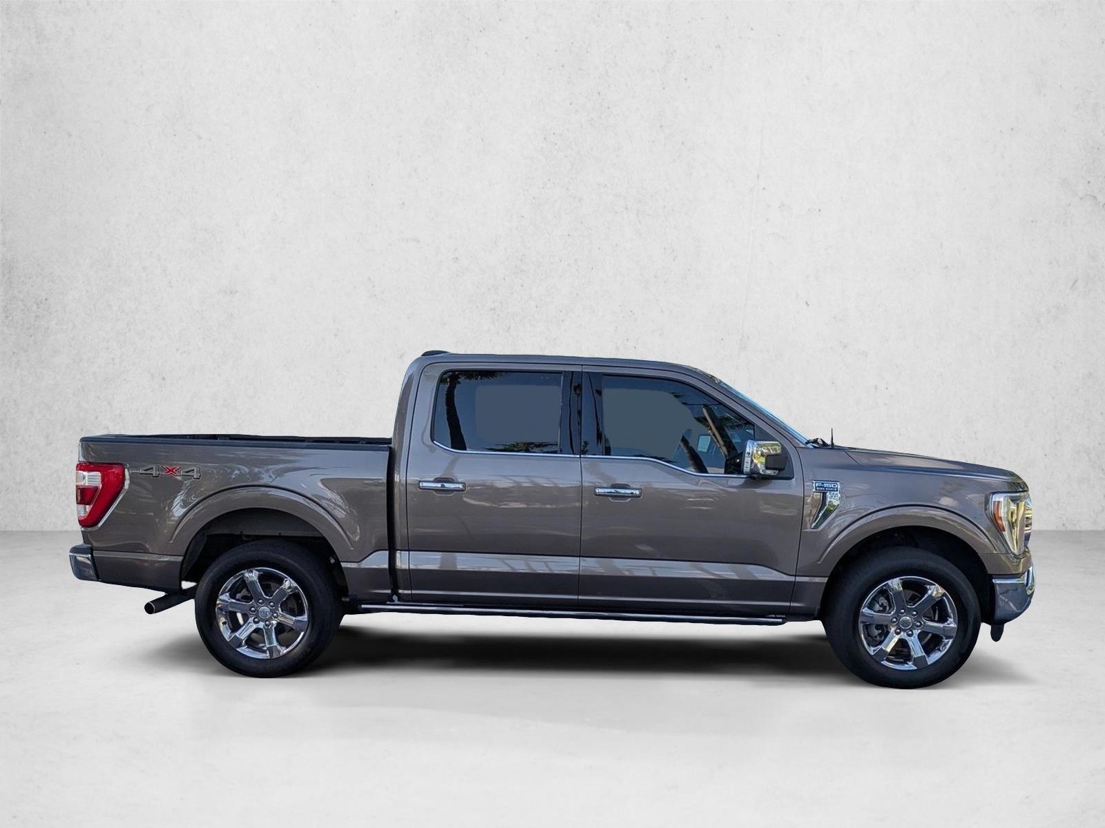 Used 2023 Stone Gray Metallic Ford King Ranch image 4
