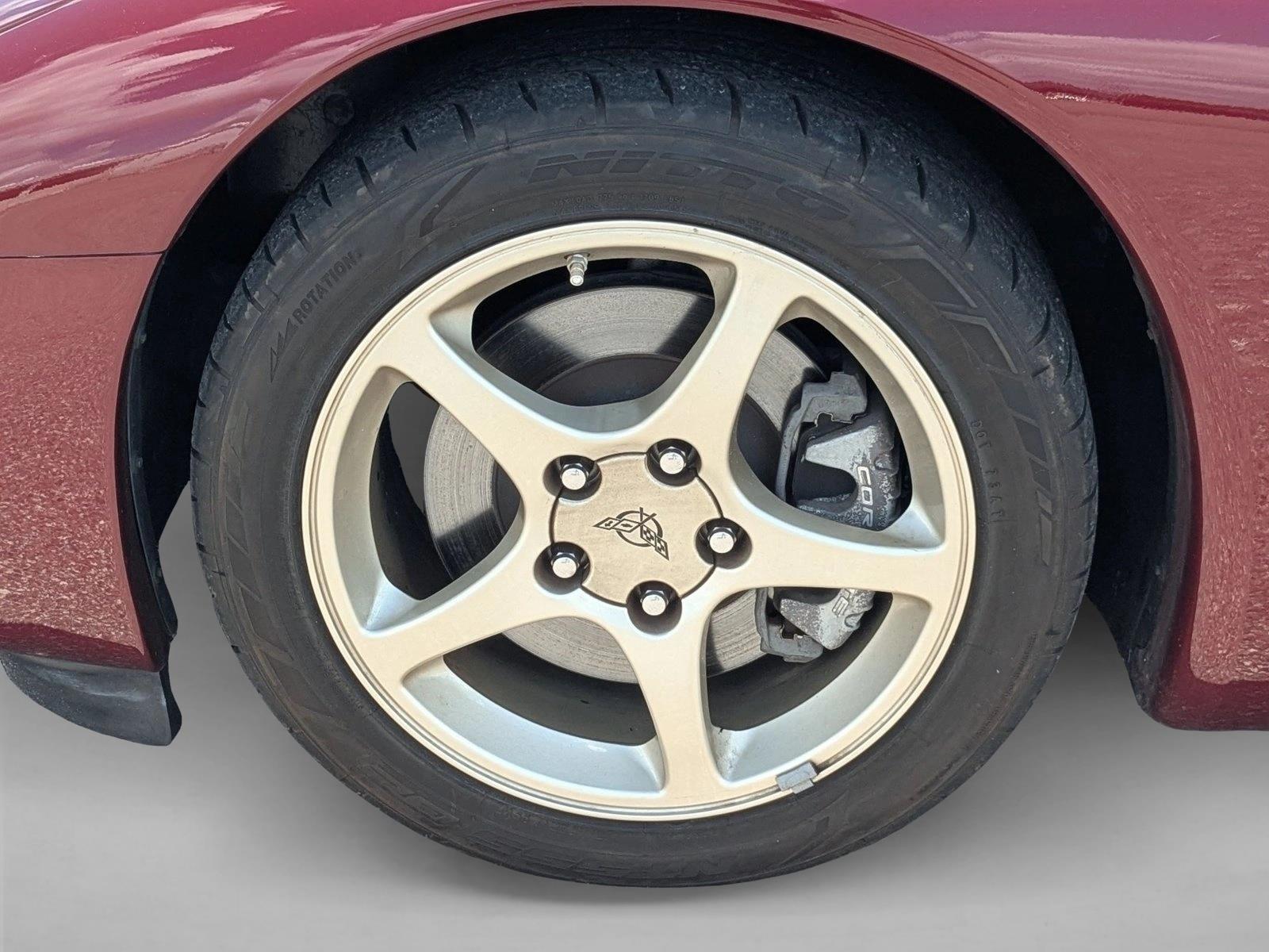 Used 2003 Maroon Chevrolet  image 10