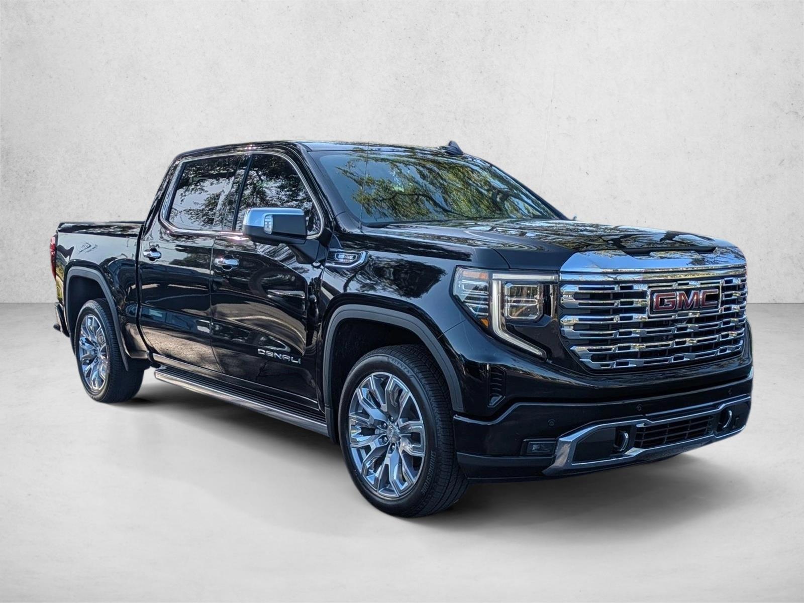 Used 2026 Onyx Black GMC Denali image 3