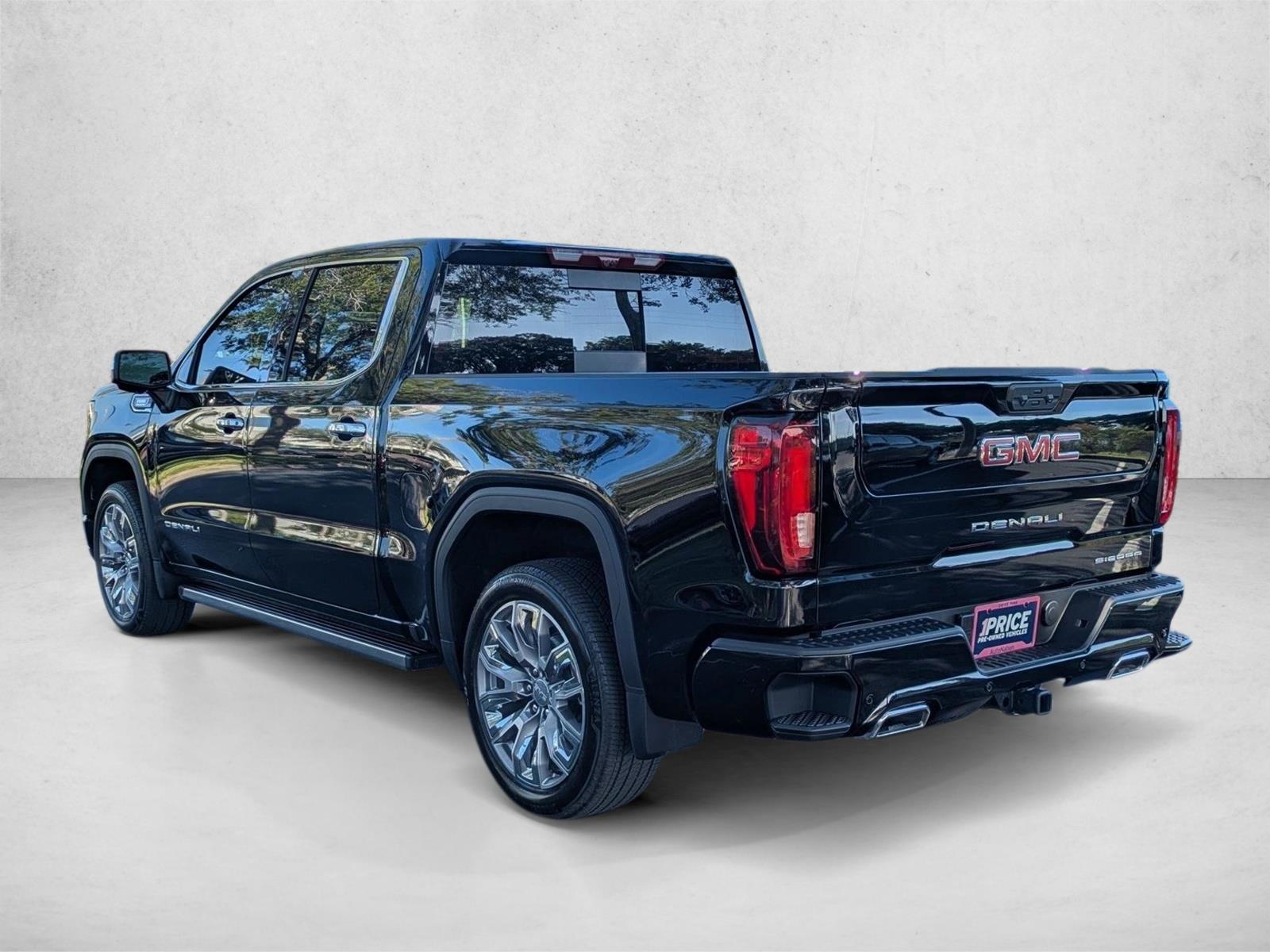 Used 2026 Onyx Black GMC Denali image 7