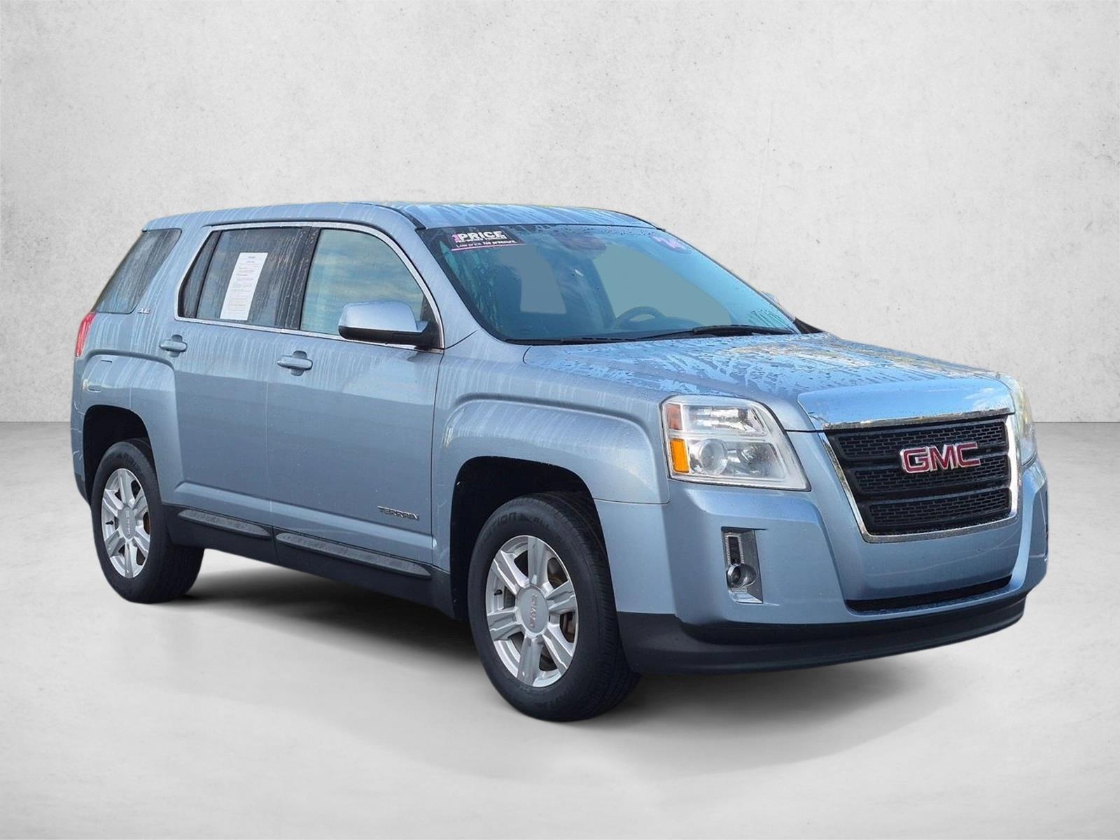 Used 2014 Silver Sky Metallic GMC SLE image 3