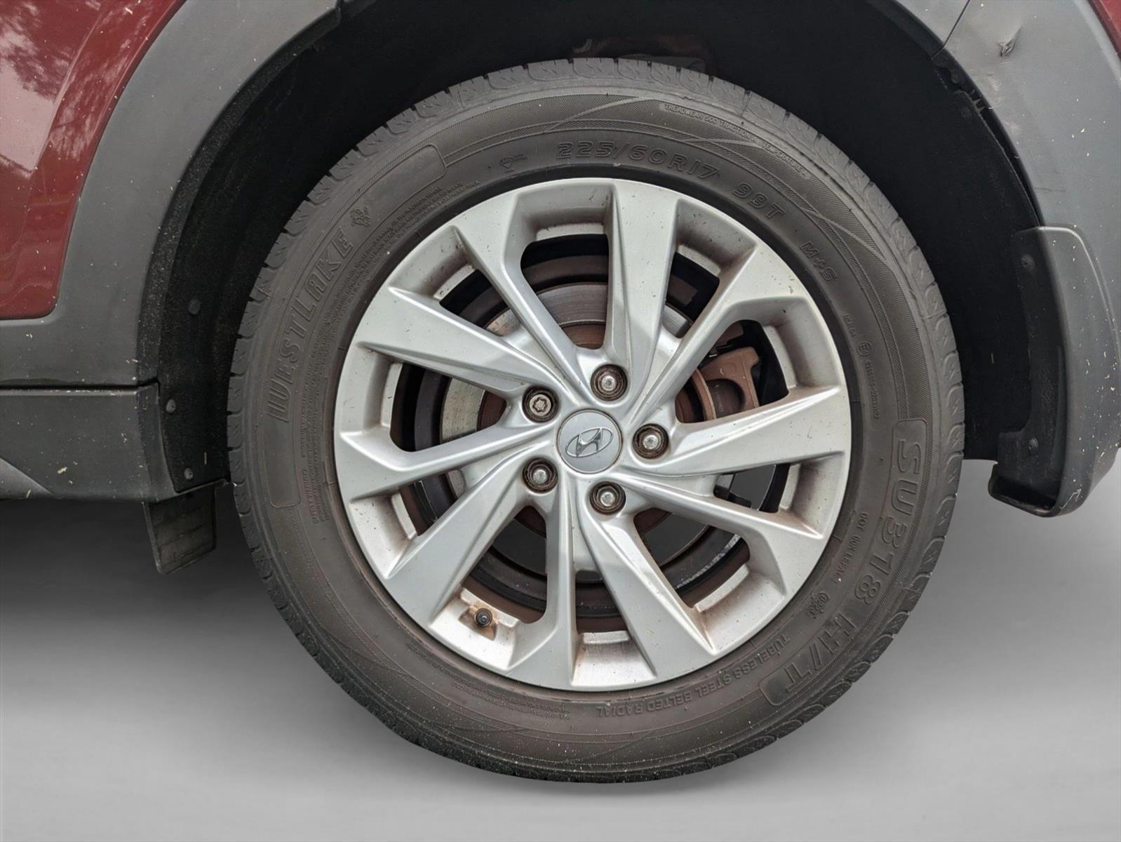 Used 2020 Gemstone Red Hyundai Value image 13