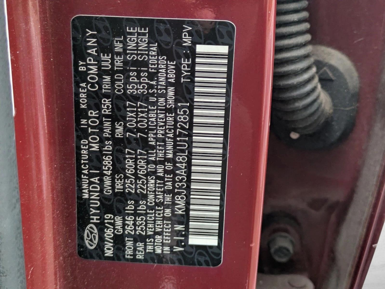 Used 2020 Gemstone Red Hyundai Value image 15