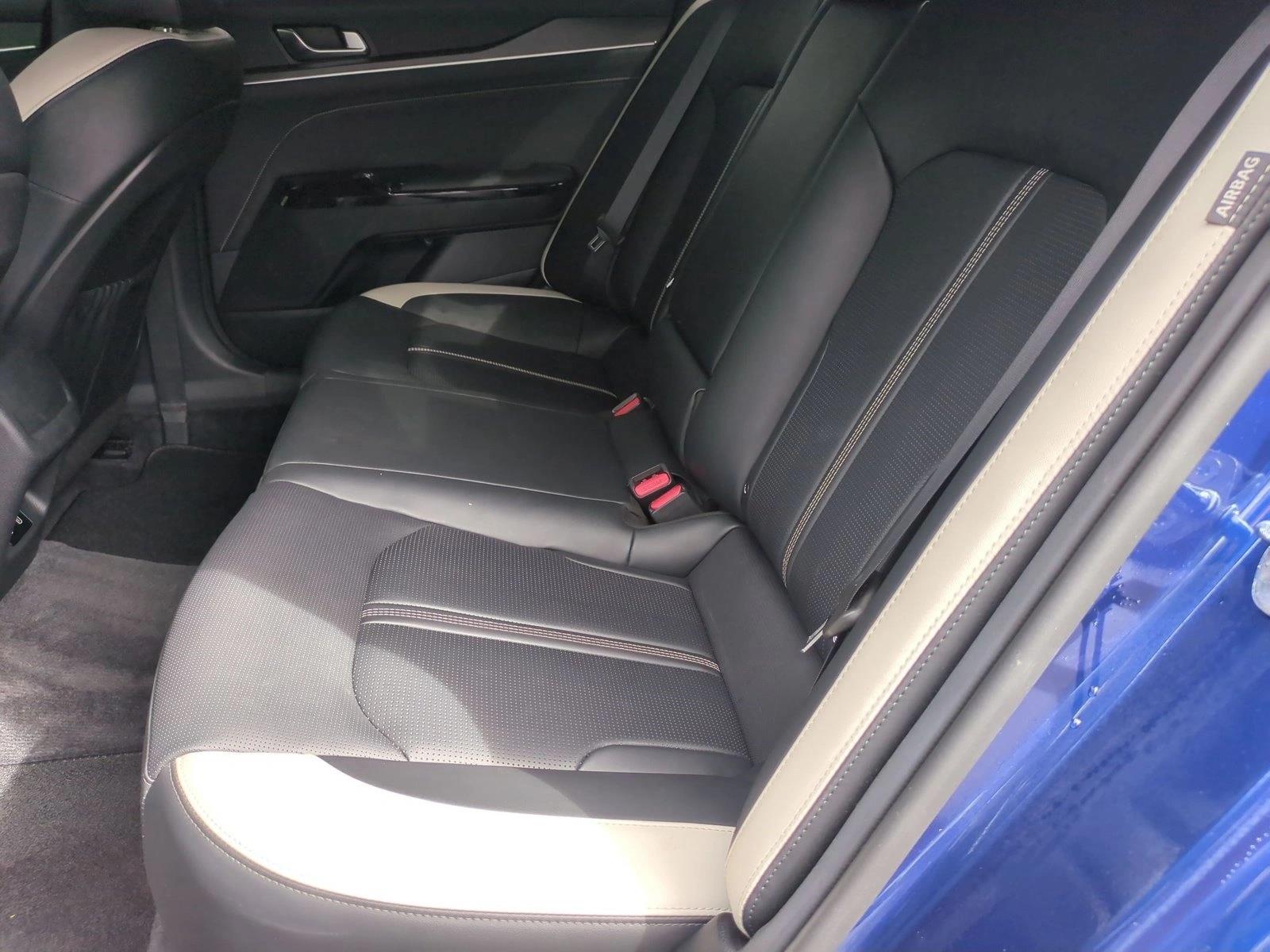 Used 2026 Yacht Blue Kia GT-Line image 18
