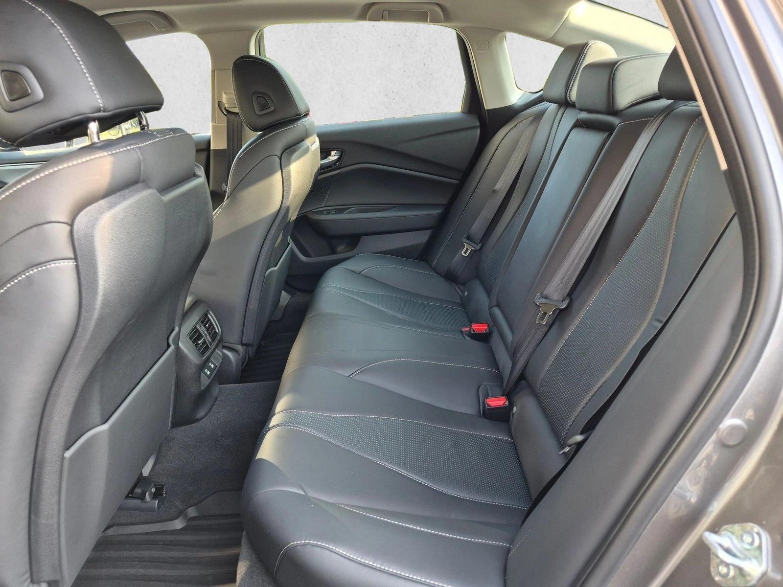 Used 2025 Liquid Carbon Metallic Acura w/Technology Package image 16