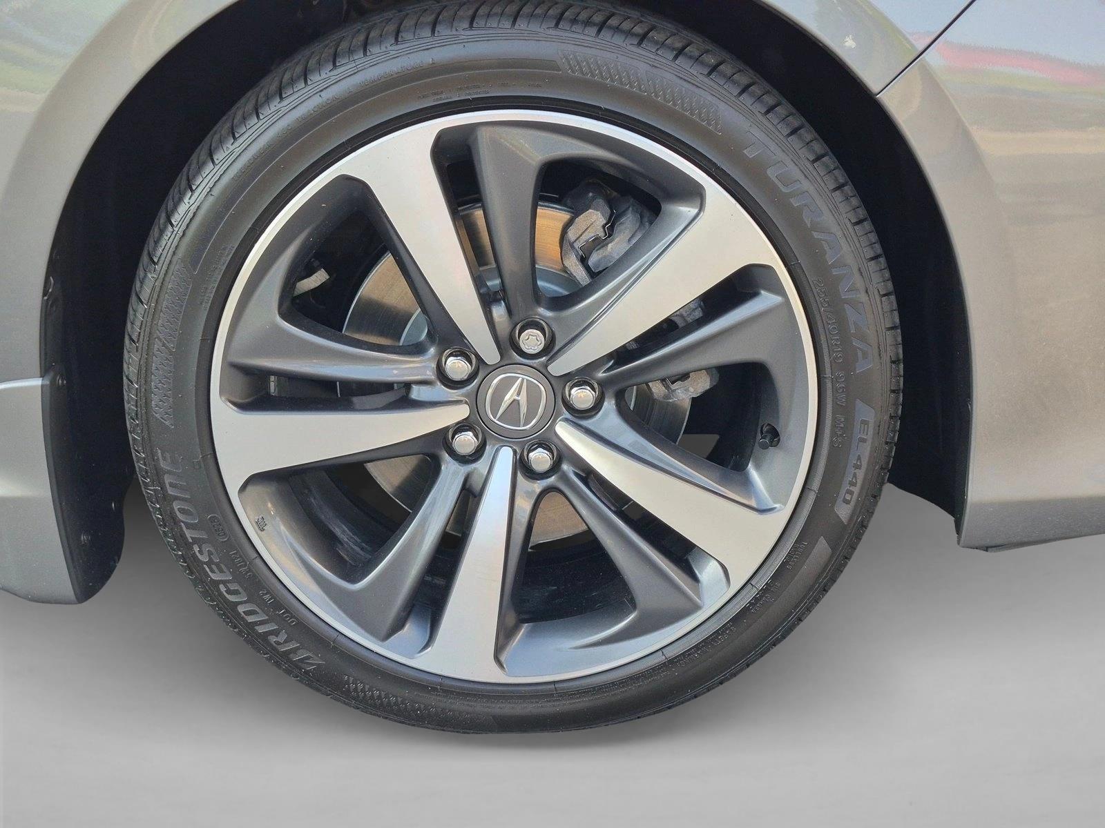 Used 2025 Liquid Carbon Metallic Acura w/Technology Package image 20