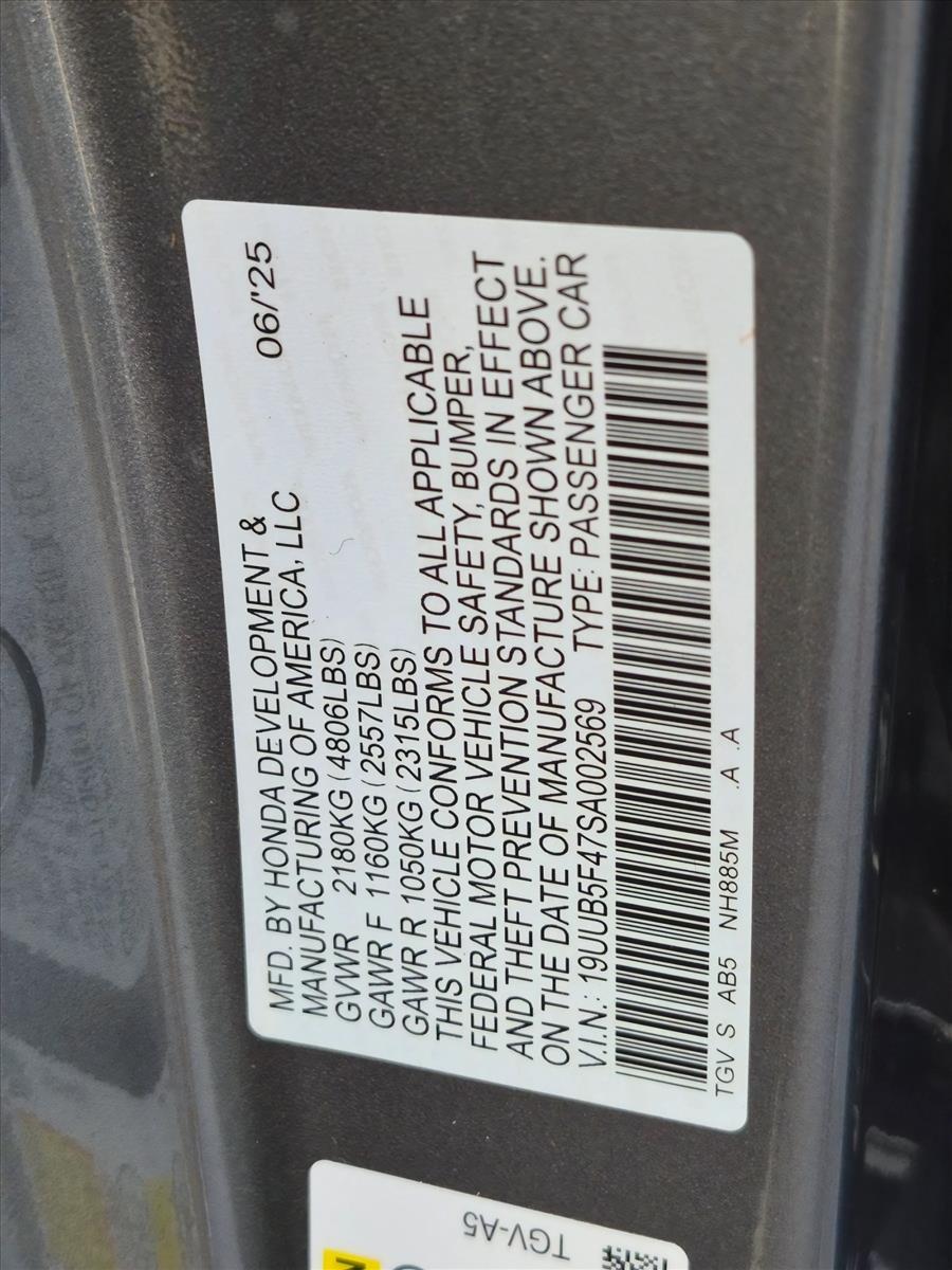 Used 2025 Liquid Carbon Metallic Acura w/Technology Package image 22