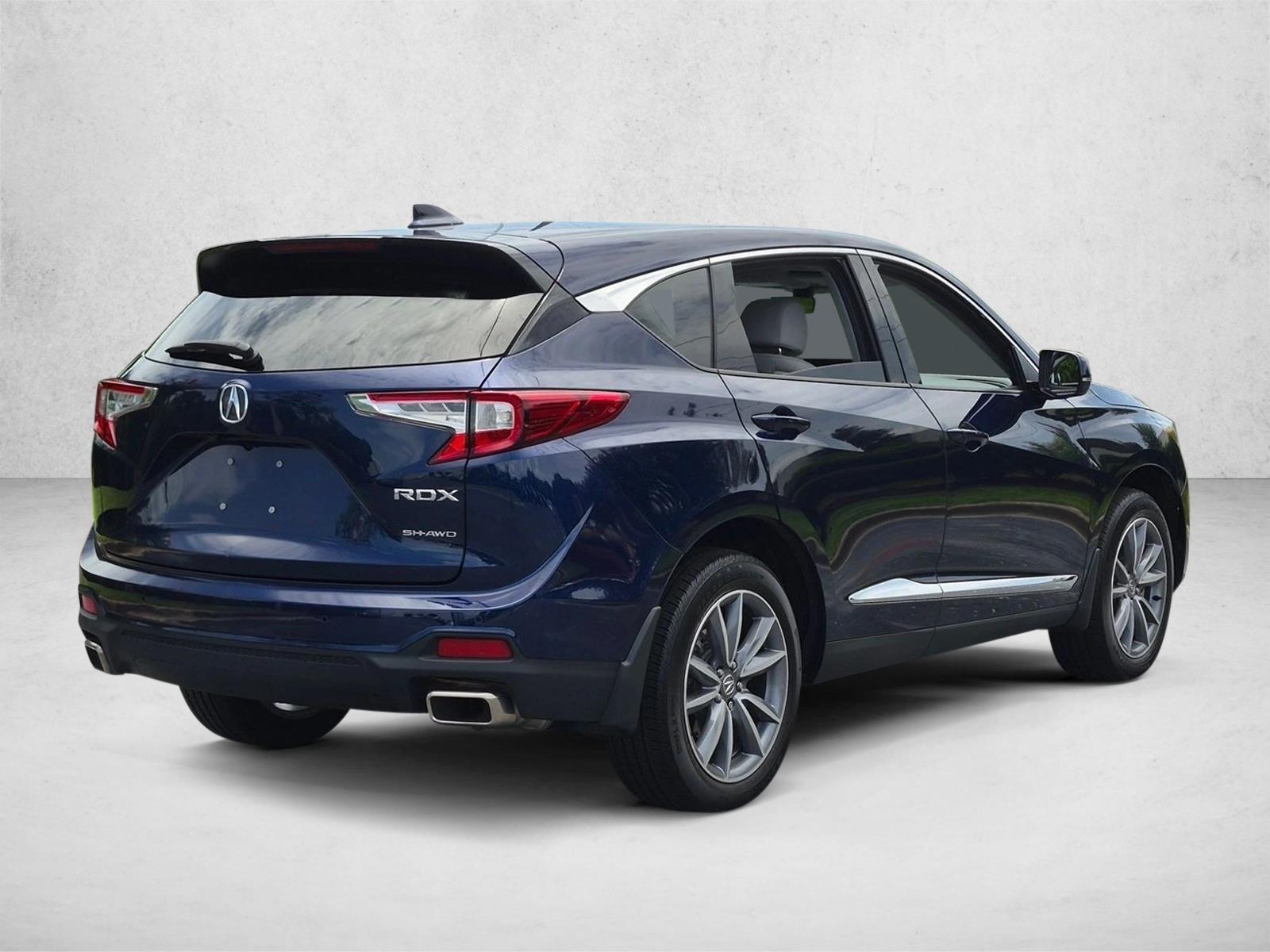 Used 2024 Fathom Blue Pearl Acura w/Technology Package image 5