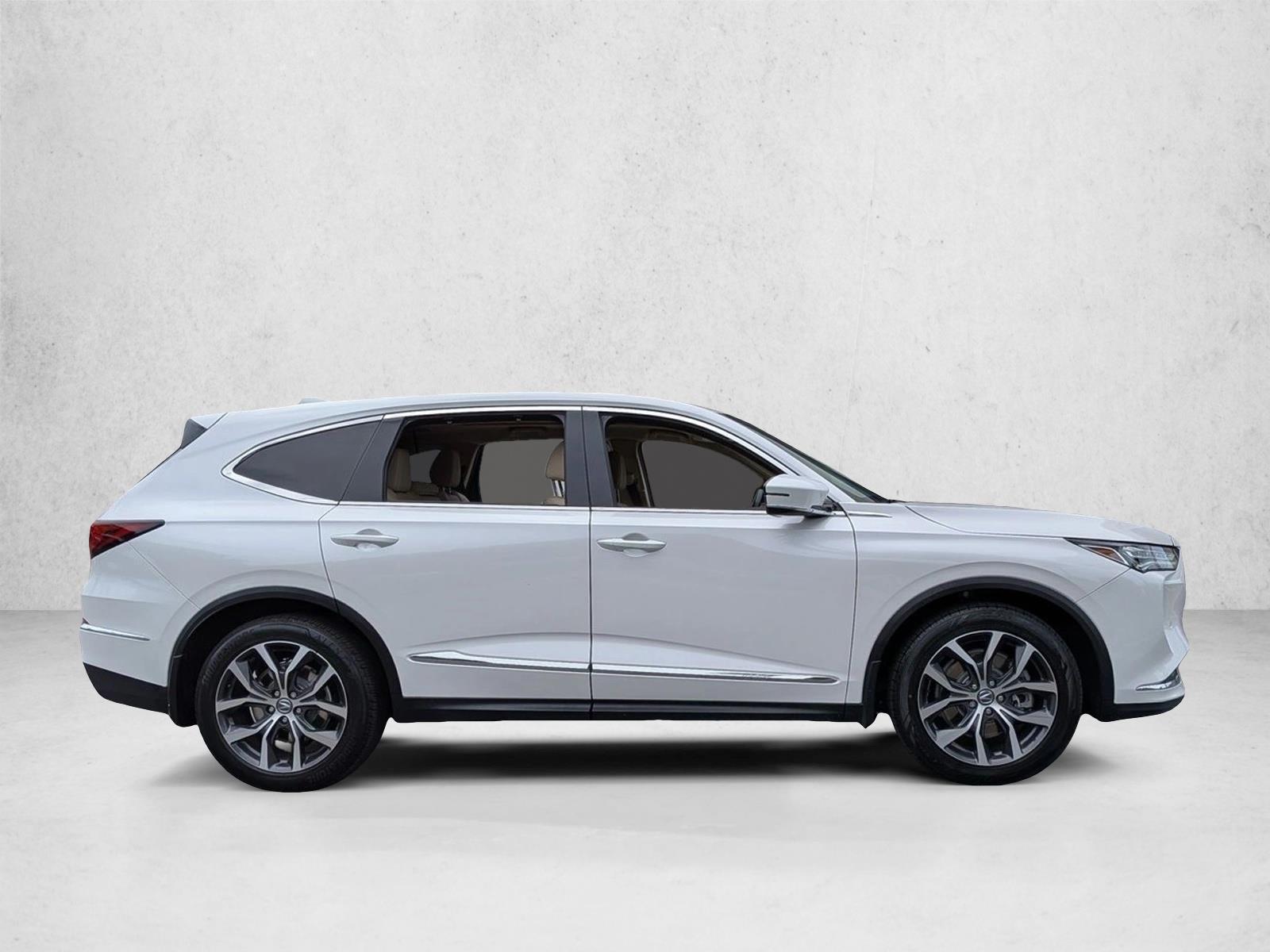 Used 2023 Platinum White Pea Acura w/Technology Package image 4