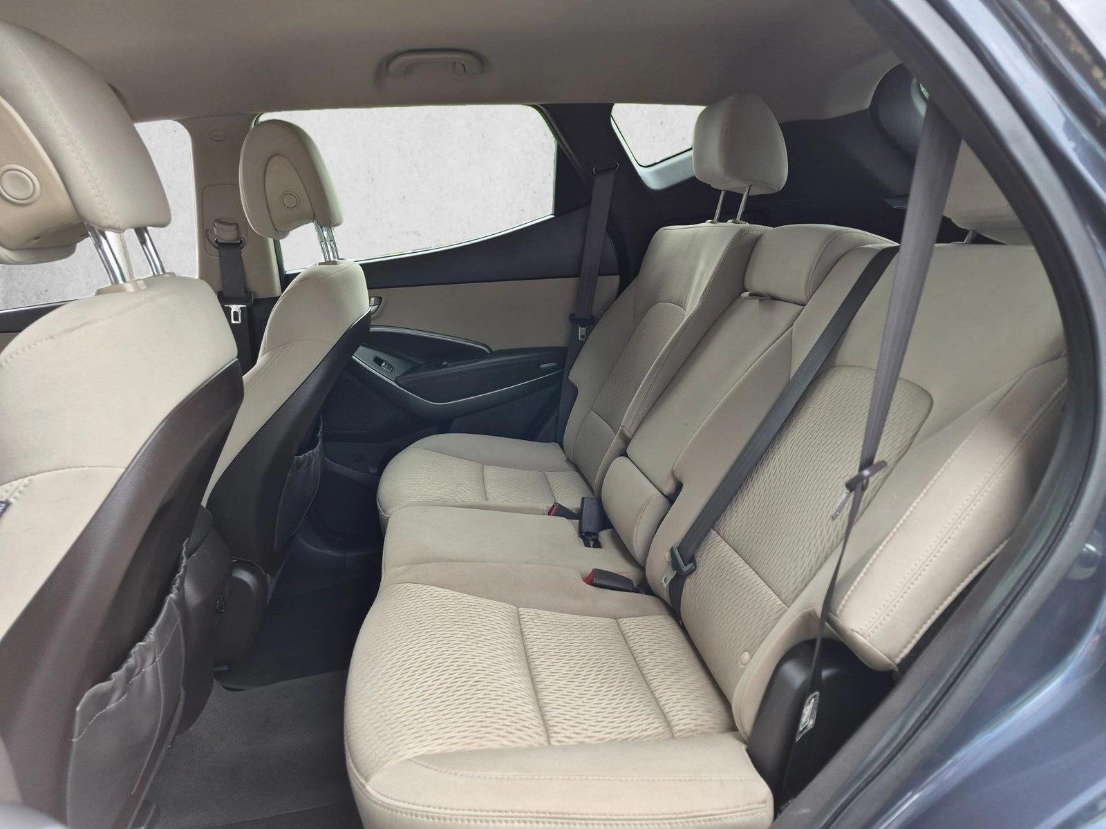 Used 2017 Marlin Blue Hyundai 2.4L image 16
