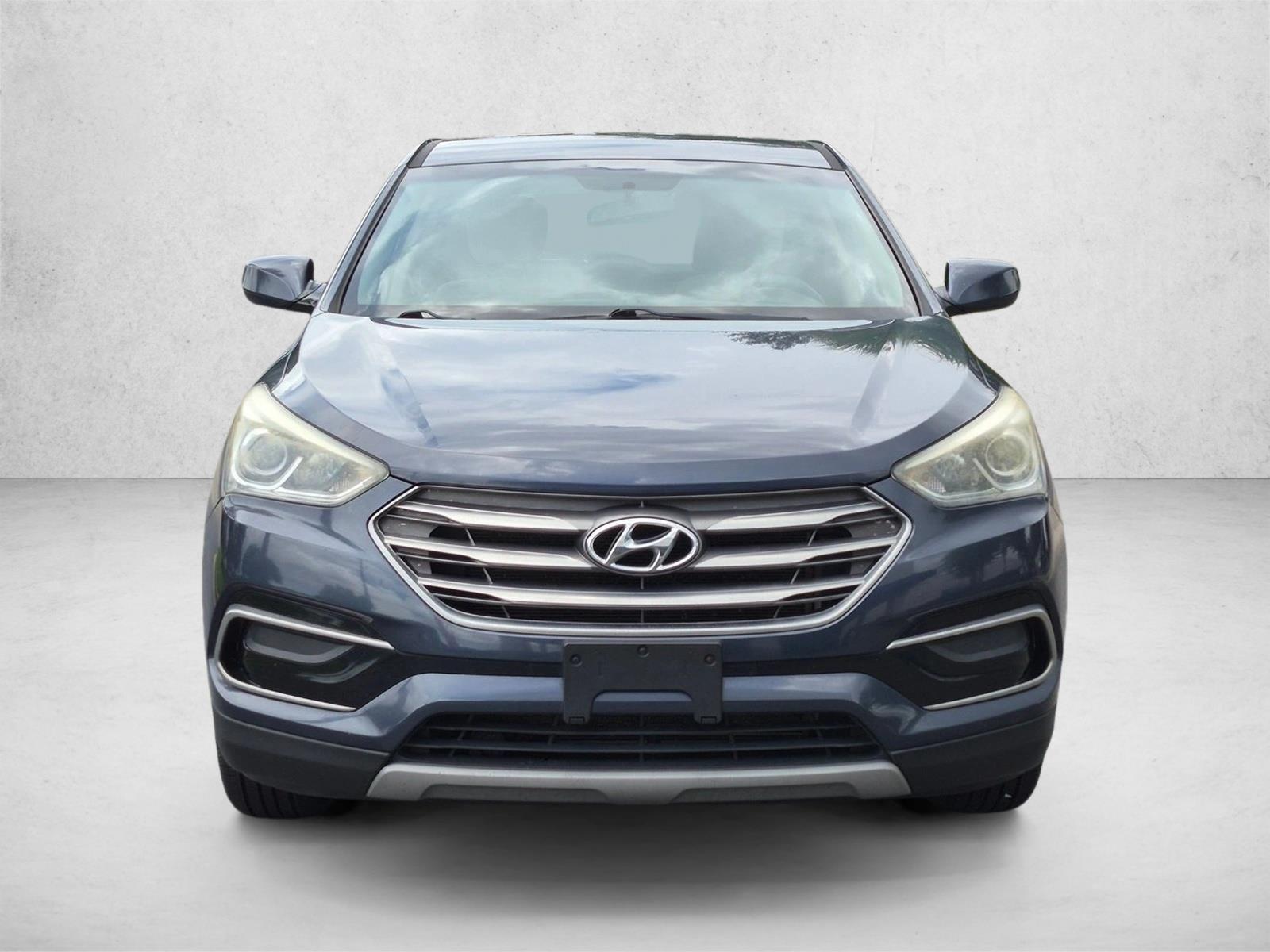 Used 2017 Marlin Blue Hyundai 2.4L image 2