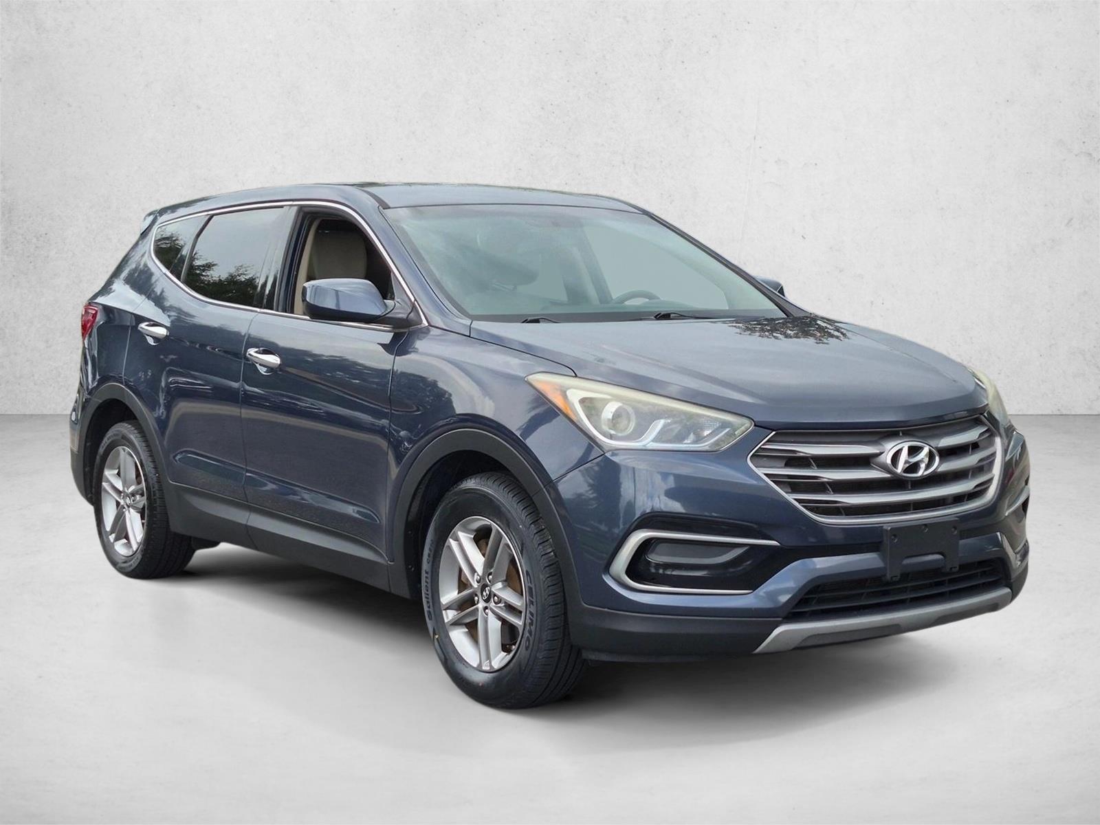 Used 2017 Marlin Blue Hyundai 2.4L image 3