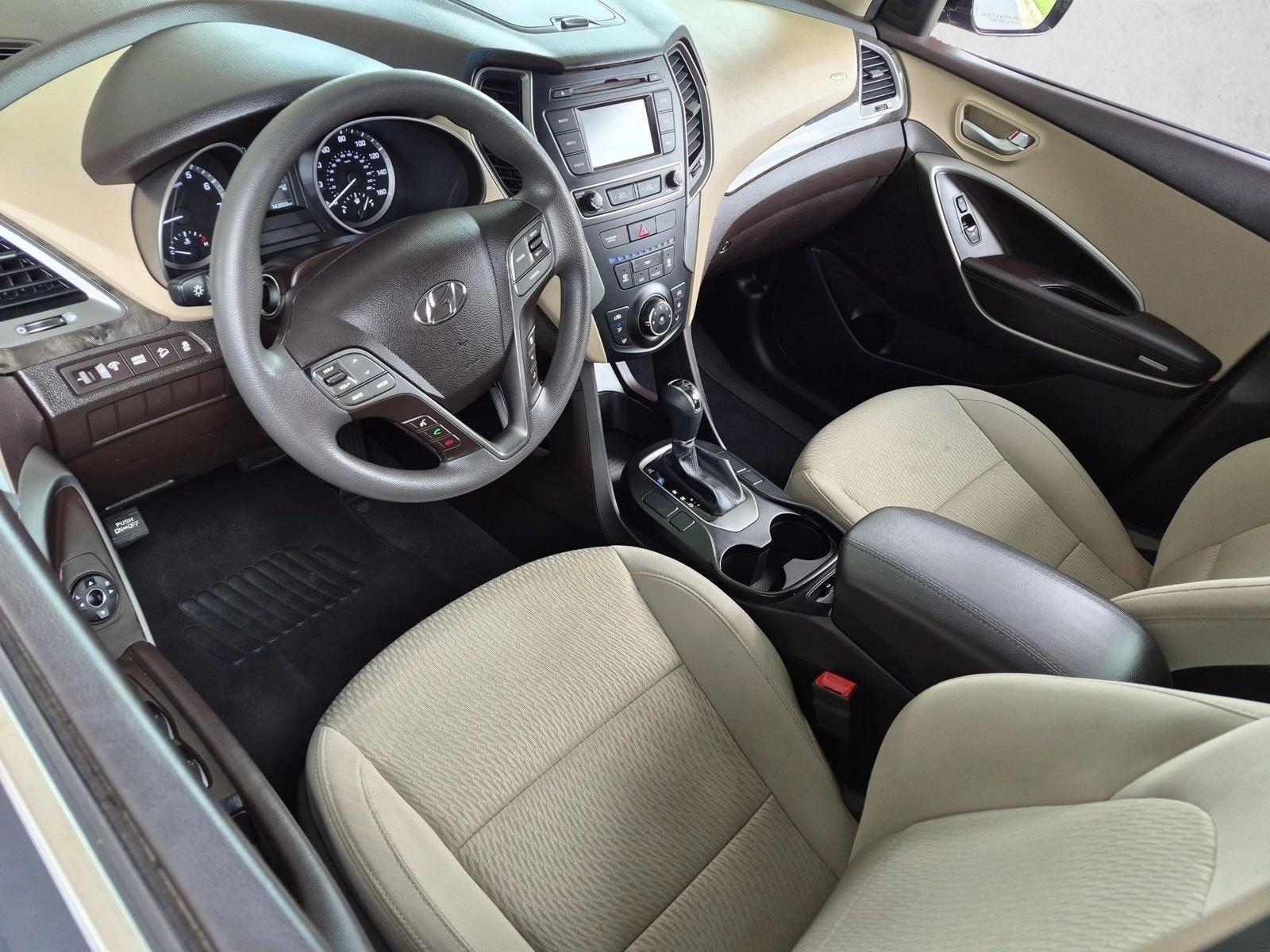 Used 2017 Marlin Blue Hyundai 2.4L image 9