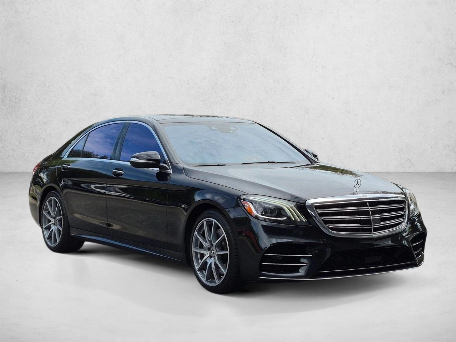 Used 2019 Obsidian Black Metallic Mercedes-Benz S 560 image 3