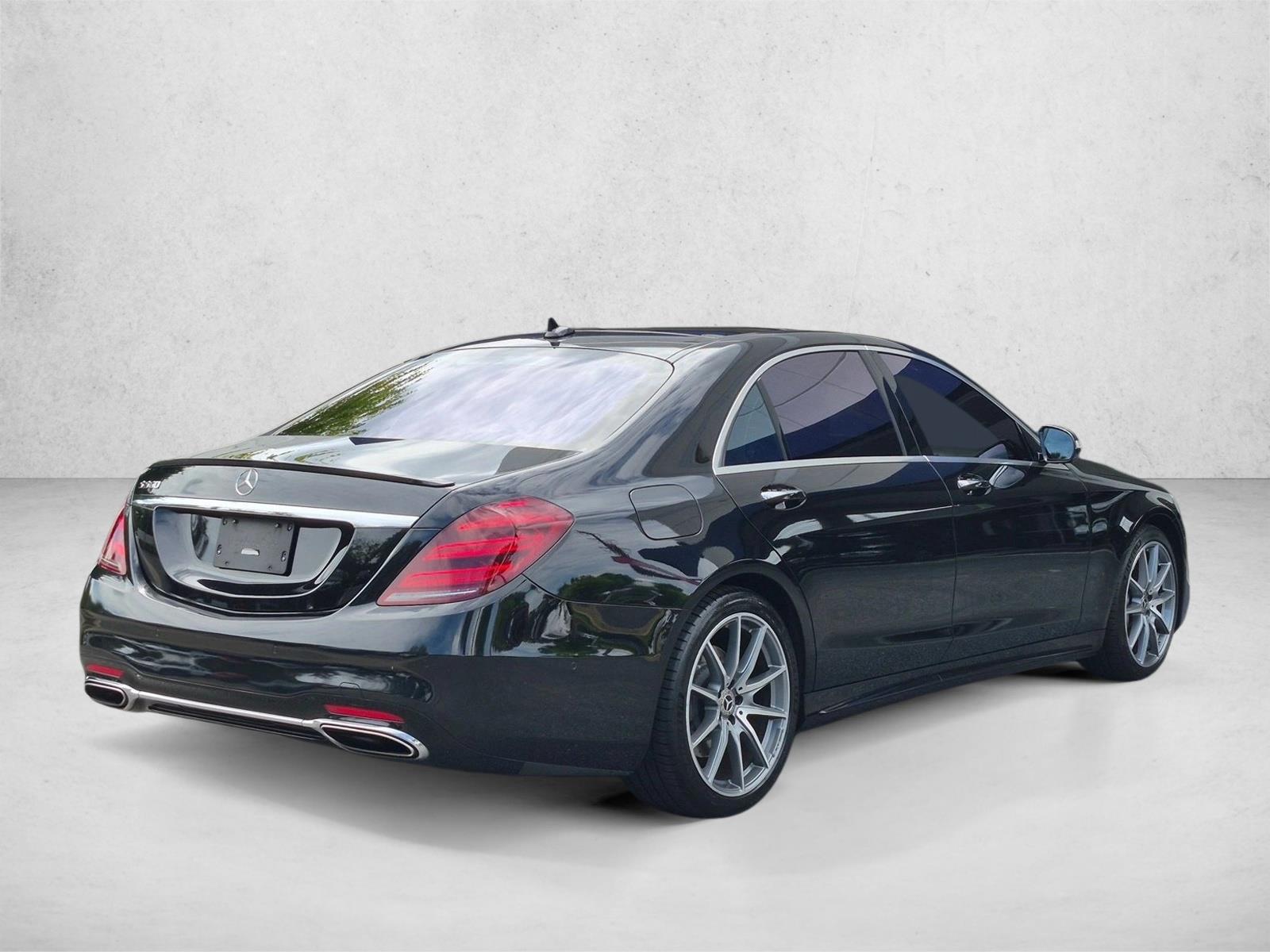 Used 2019 Obsidian Black Metallic Mercedes-Benz S 560 image 5
