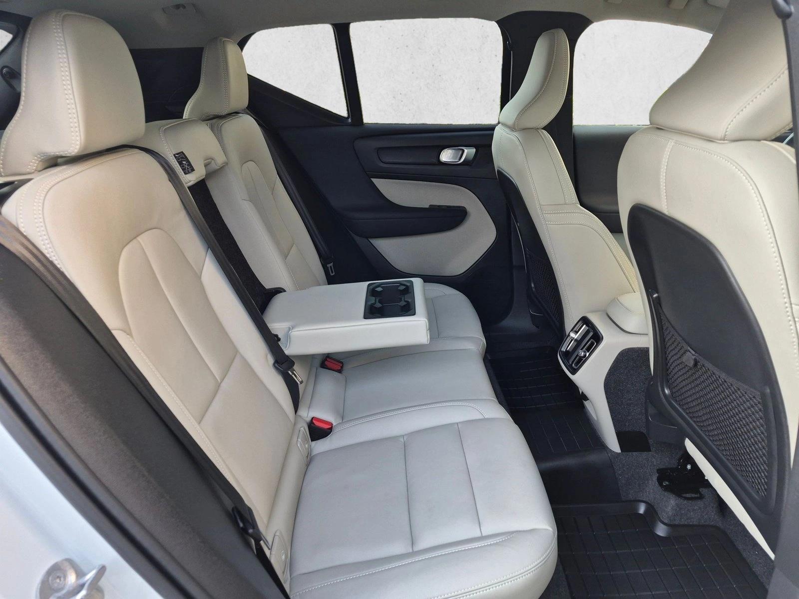 Used 2026 Crystal White Volvo Ultra image 17