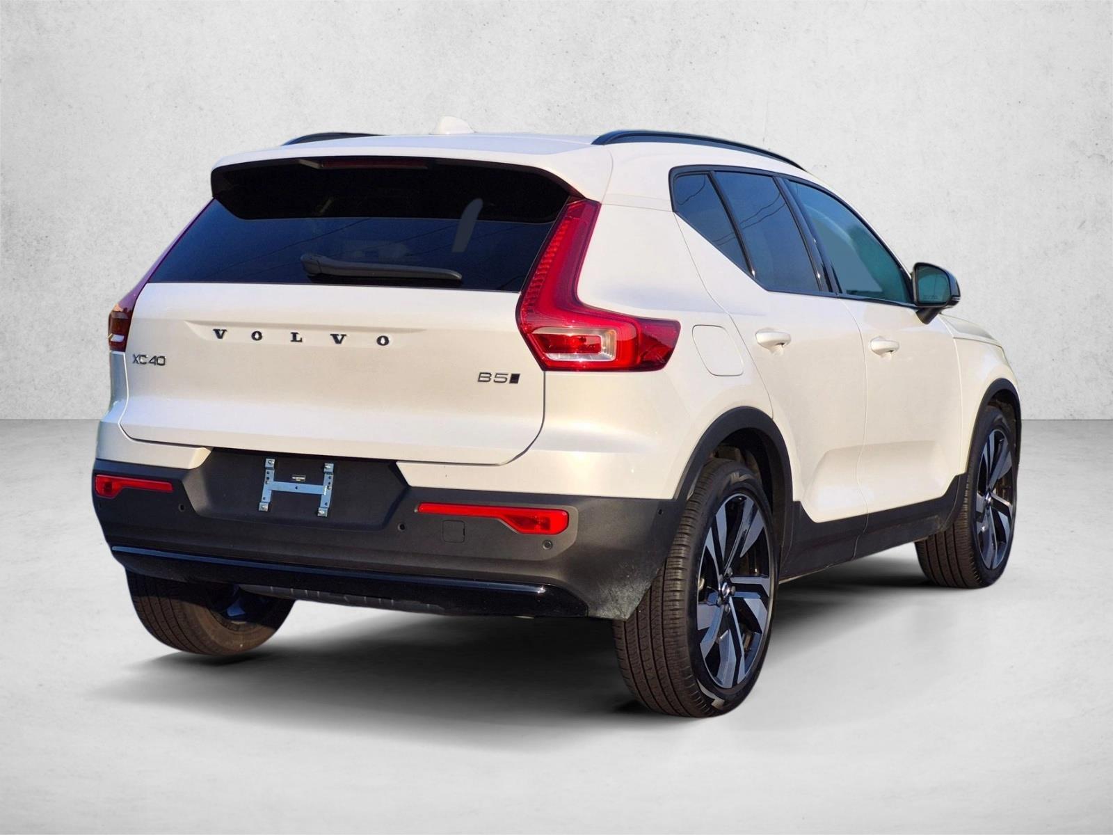Used 2026 Crystal White Volvo Ultra image 5