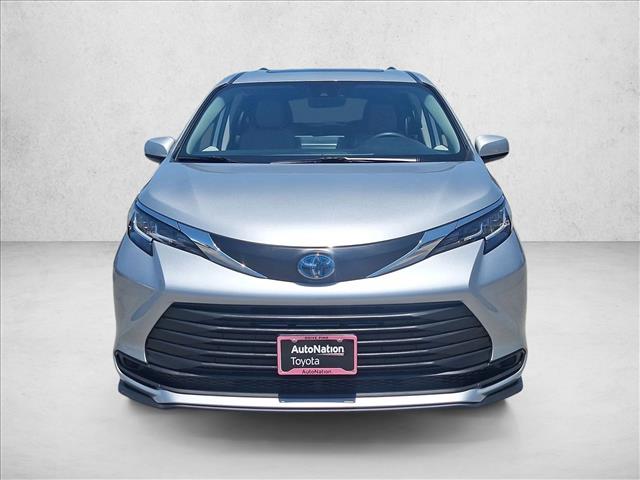 Silver 2021 Toyota Sienna Minivan All-Wheel Drive Continuously Variable Transmission