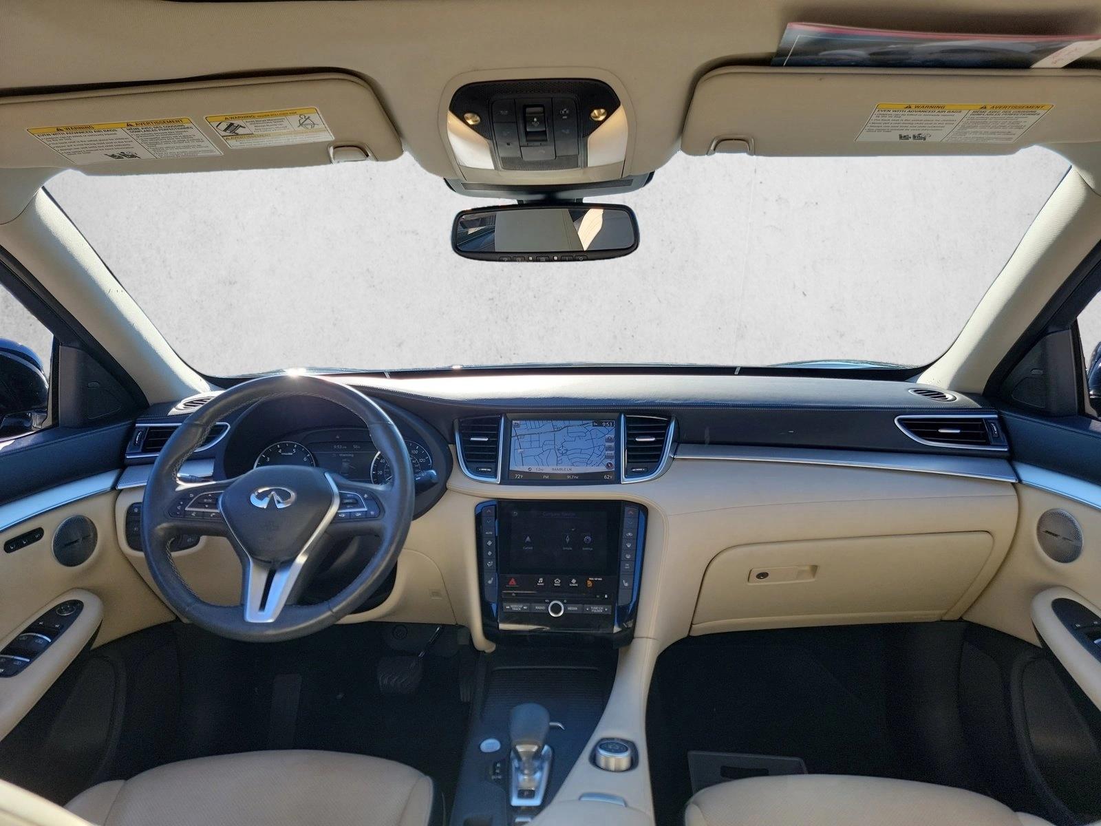 Thumbnail: 2019 INFINITI QX50 - 3