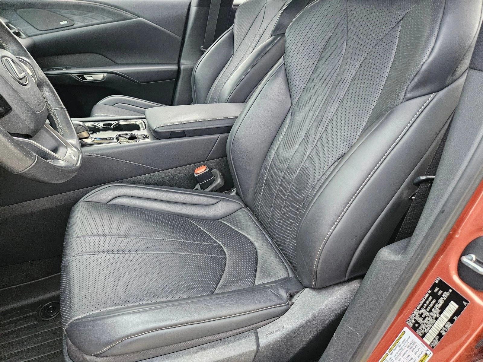 Used 2024 Copper Crest Lexus RX 350 F SPORT Handling image 15