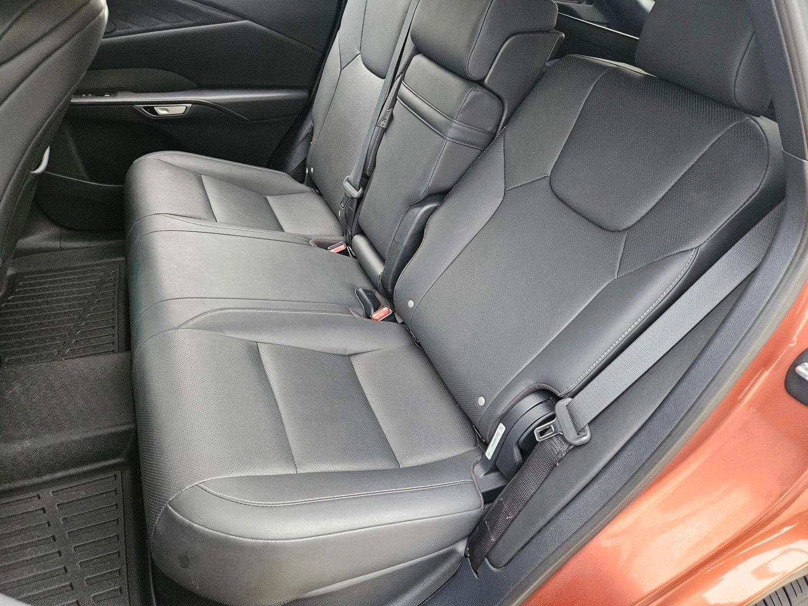 Used 2024 Copper Crest Lexus RX 350 F SPORT Handling image 17