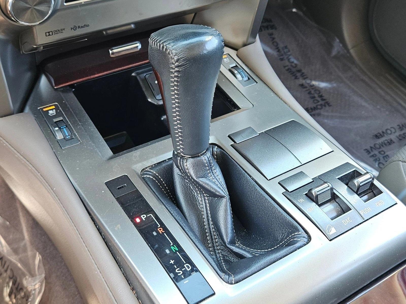 Used 2019 Silver Lining Metallic Lexus GX 460 image 12