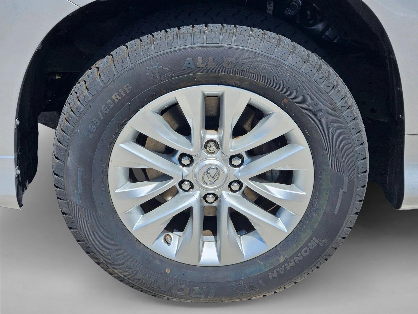 Used 2019 Silver Lining Metallic Lexus GX 460 image 23
