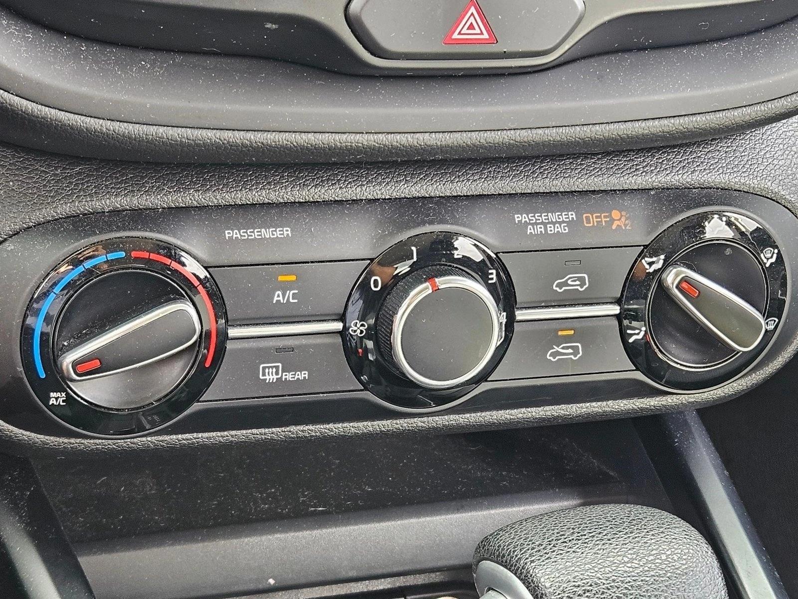 Used 2022 Snow White Pearl Kia LX image 13