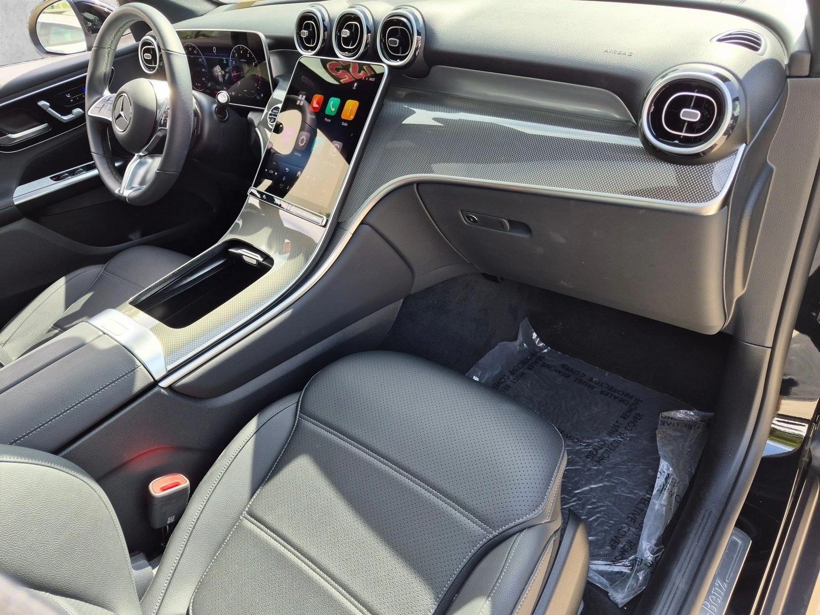 Used 2026 Black Mercedes-Benz GLC 300 image 21