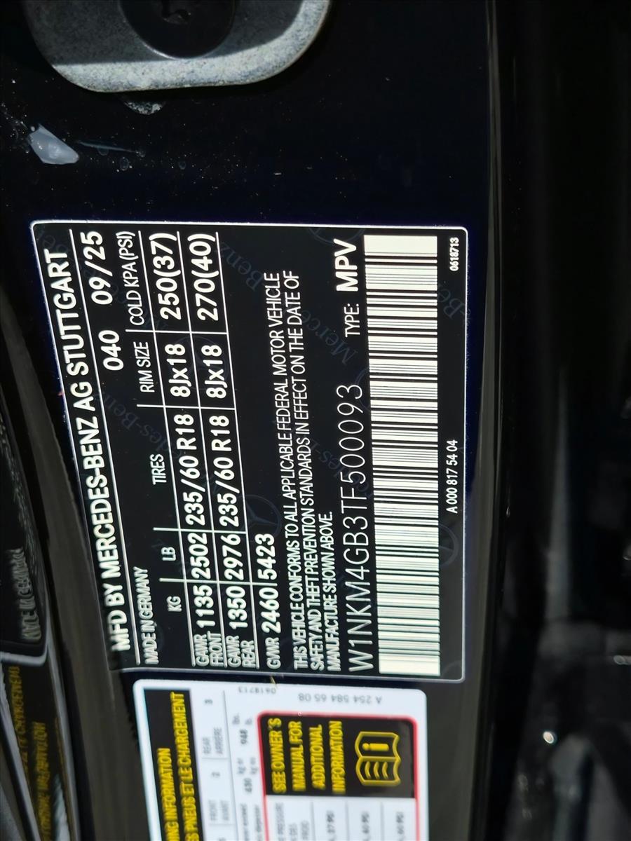 Used 2026 Black Mercedes-Benz GLC 300 image 24