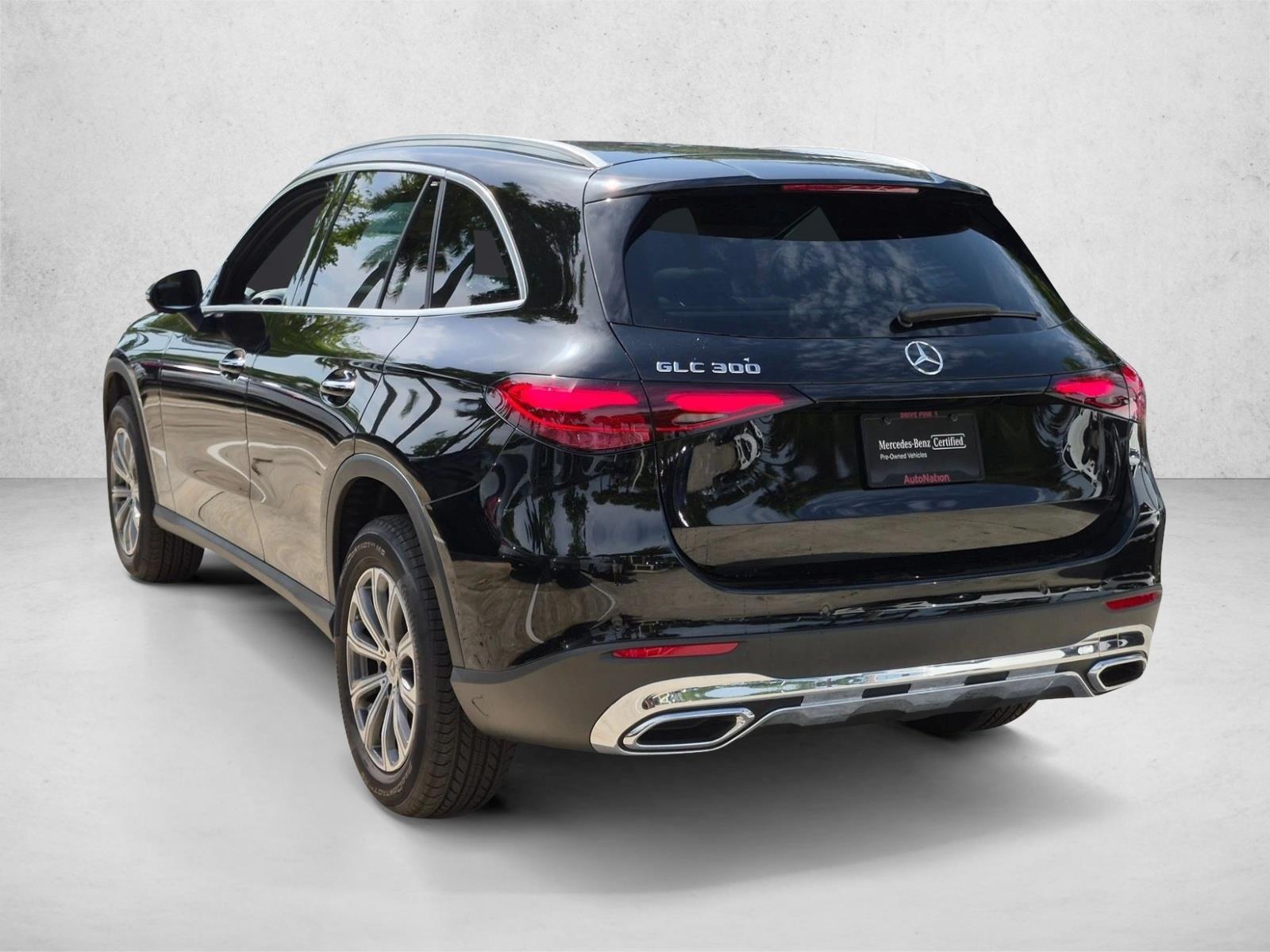 Used 2026 Black Mercedes-Benz GLC 300 image 7