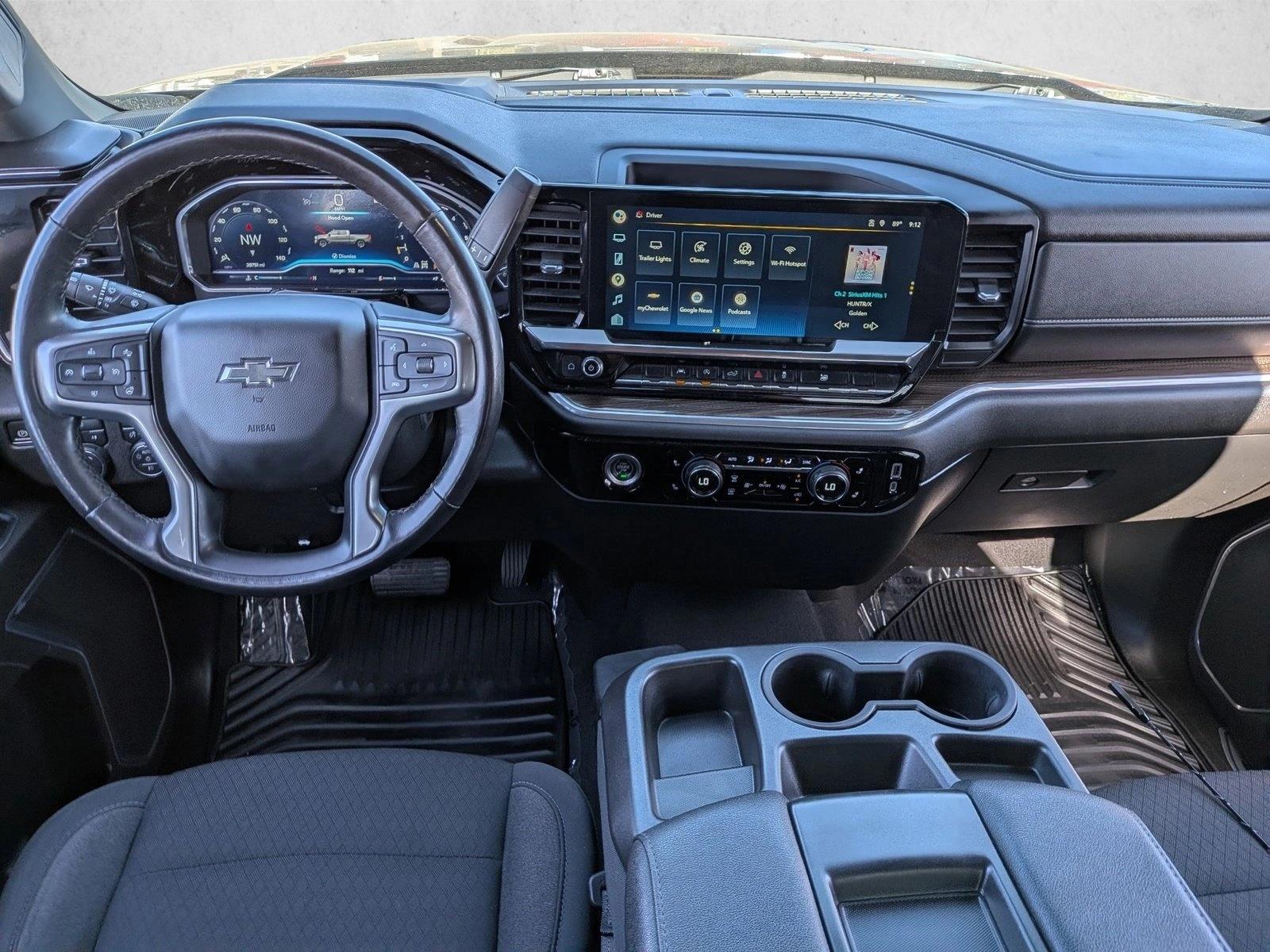 Thumbnail: 2022 Chevrolet Silverado 1500 - 3