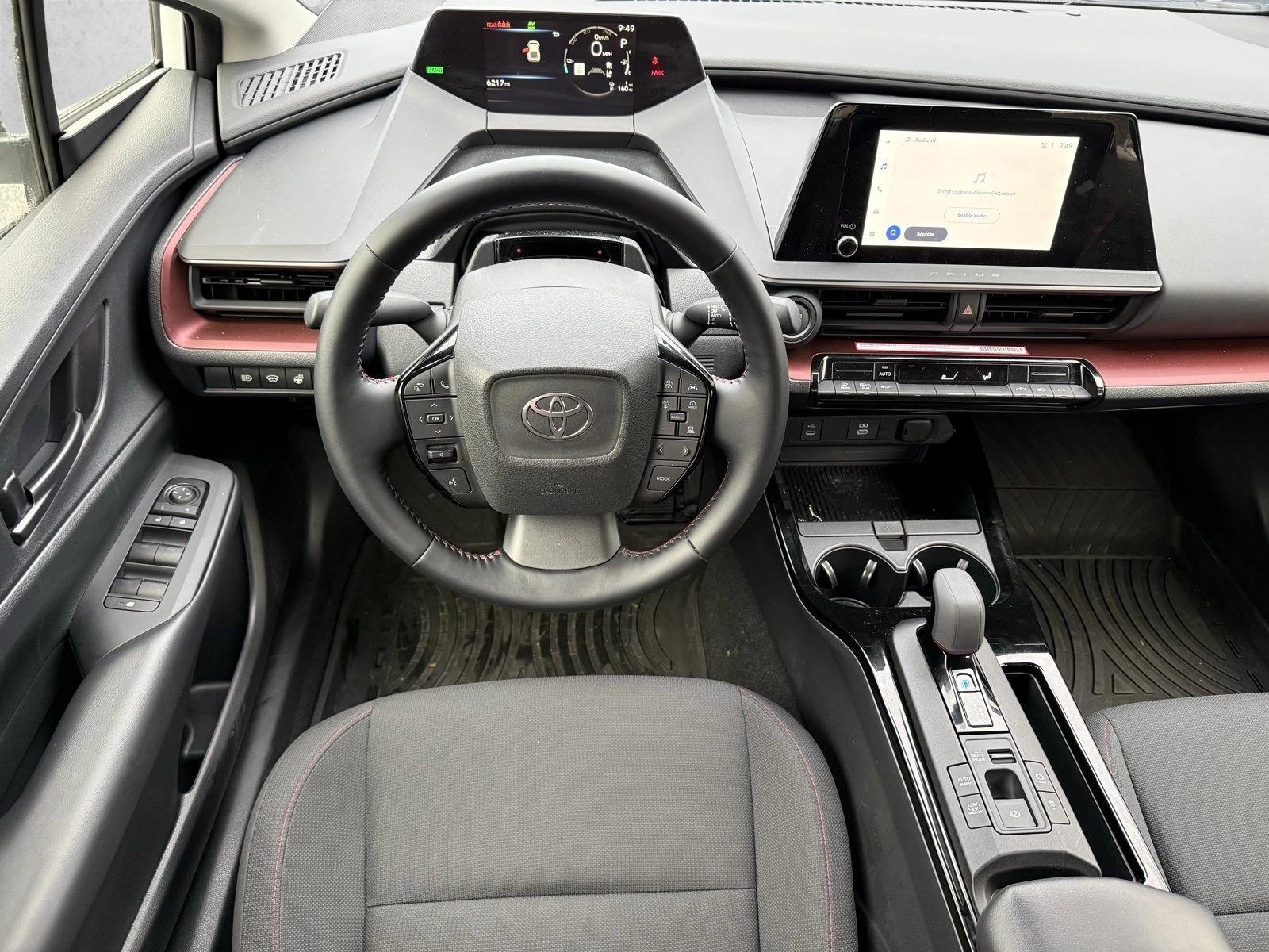 Thumbnail: 2024 Toyota Prius Prime - 4