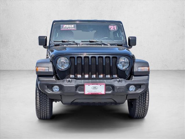 View vehicle photo 2